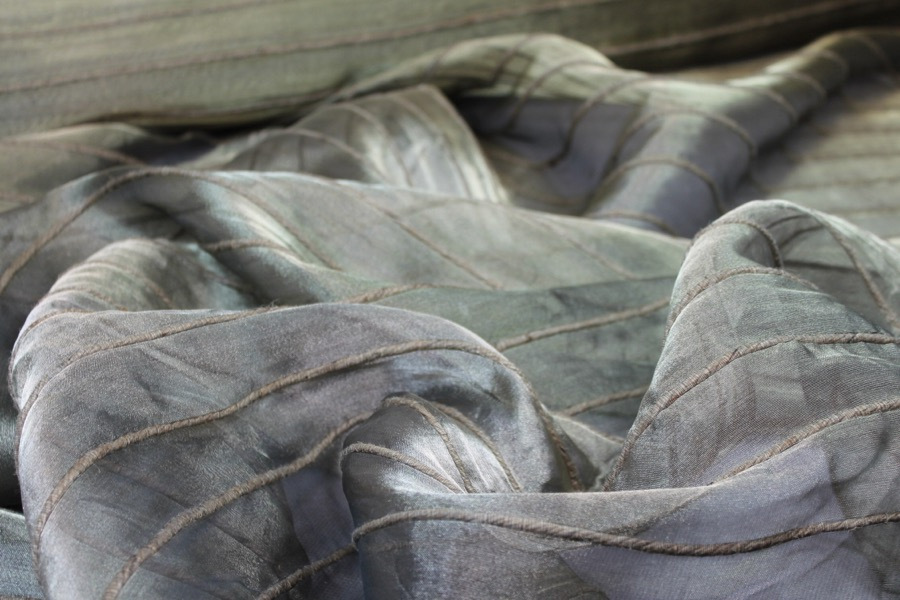 Silk Organza - Metallic Black Gold with Hessian String fabric, image 5 of 8
