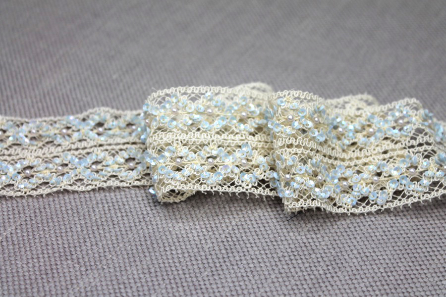 Sequinned Trellis Lace Trim - Cream and Pale Blue, image 4 of 5