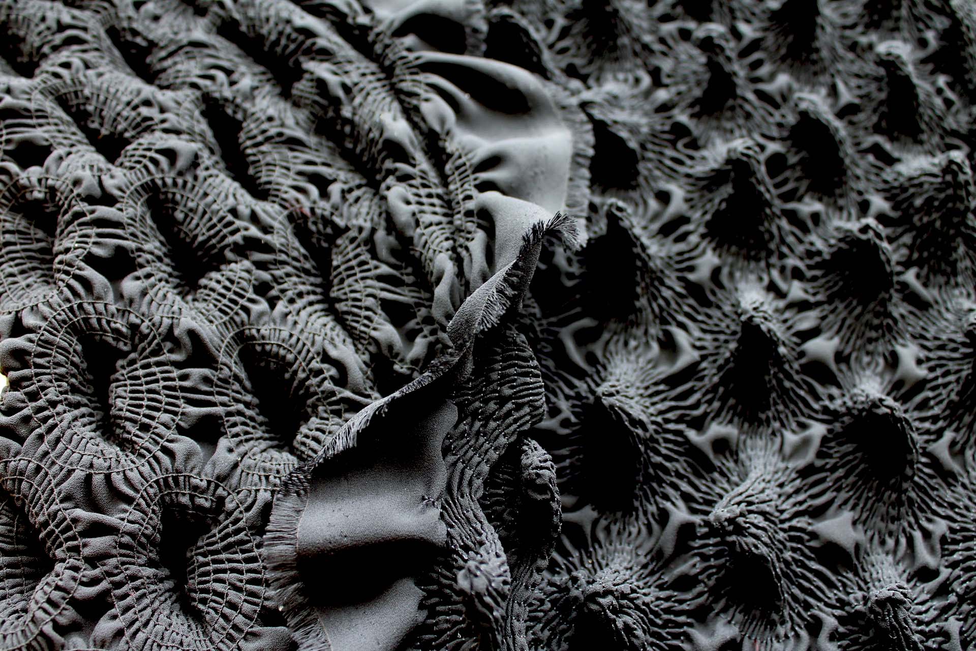 "Point" Shirred Recycled Polyester Georgette - Black fabric, image 7 of 8
