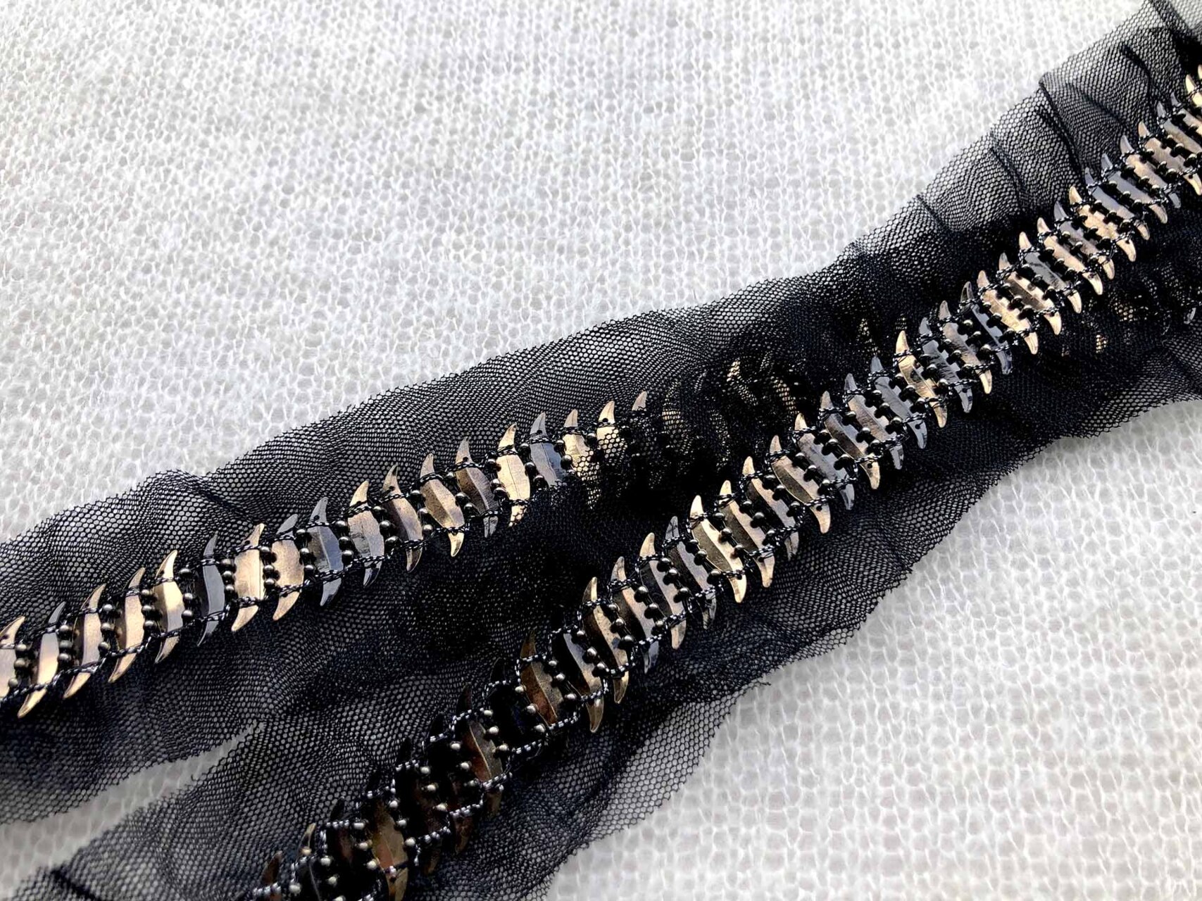 S-Shaped Sequin Trim with Beads - Single Black and Antique Gold, image 2 of 4