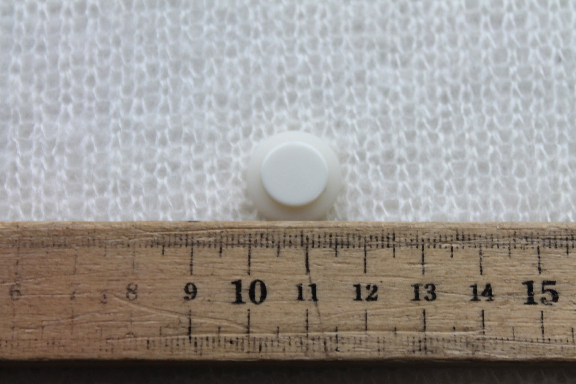 Ivory Round Resin Button - 1.5cm, image 3 of 4