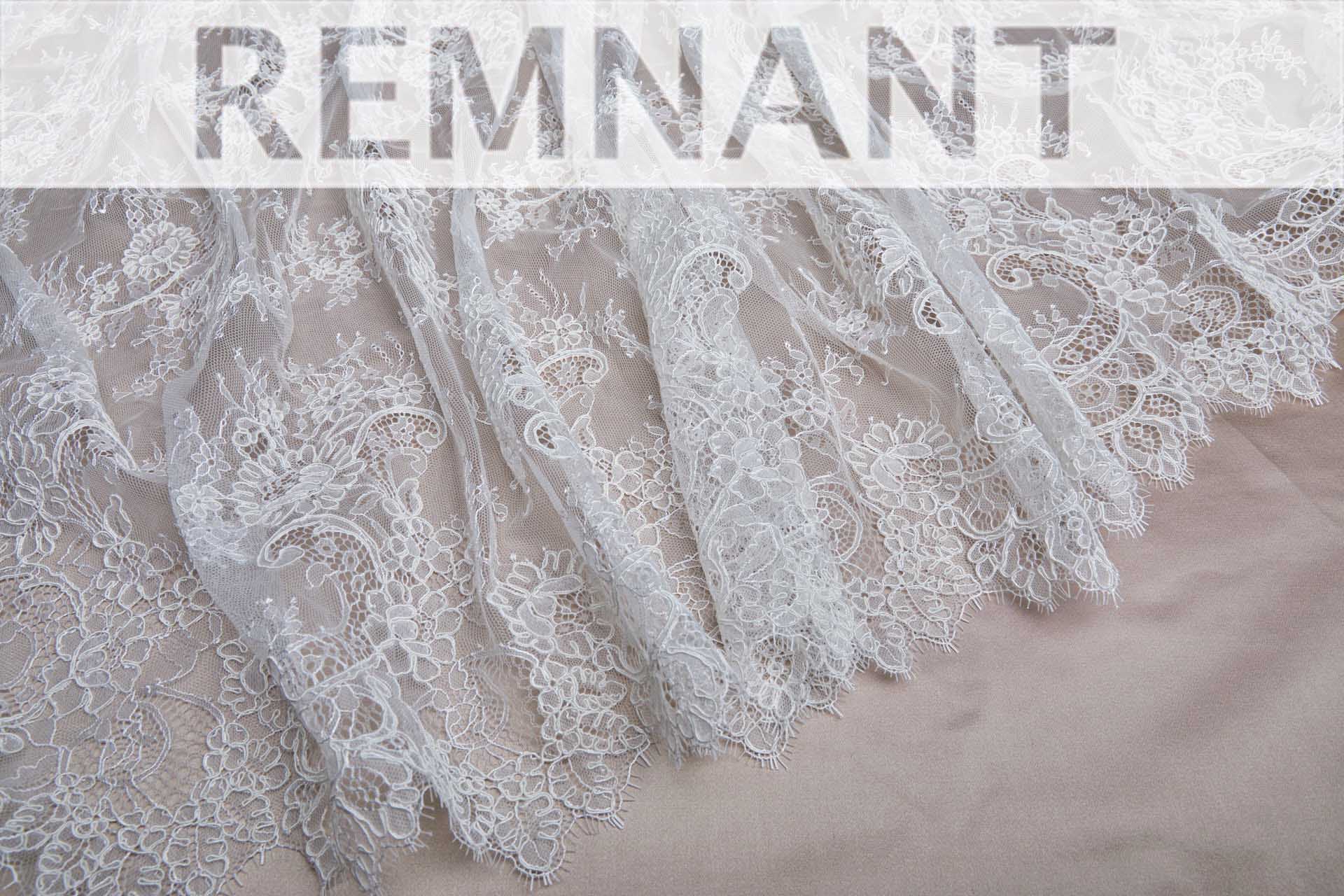 Corded Chantilly Lace - Ivory - Double Scallop - 0.35m Piece fabric