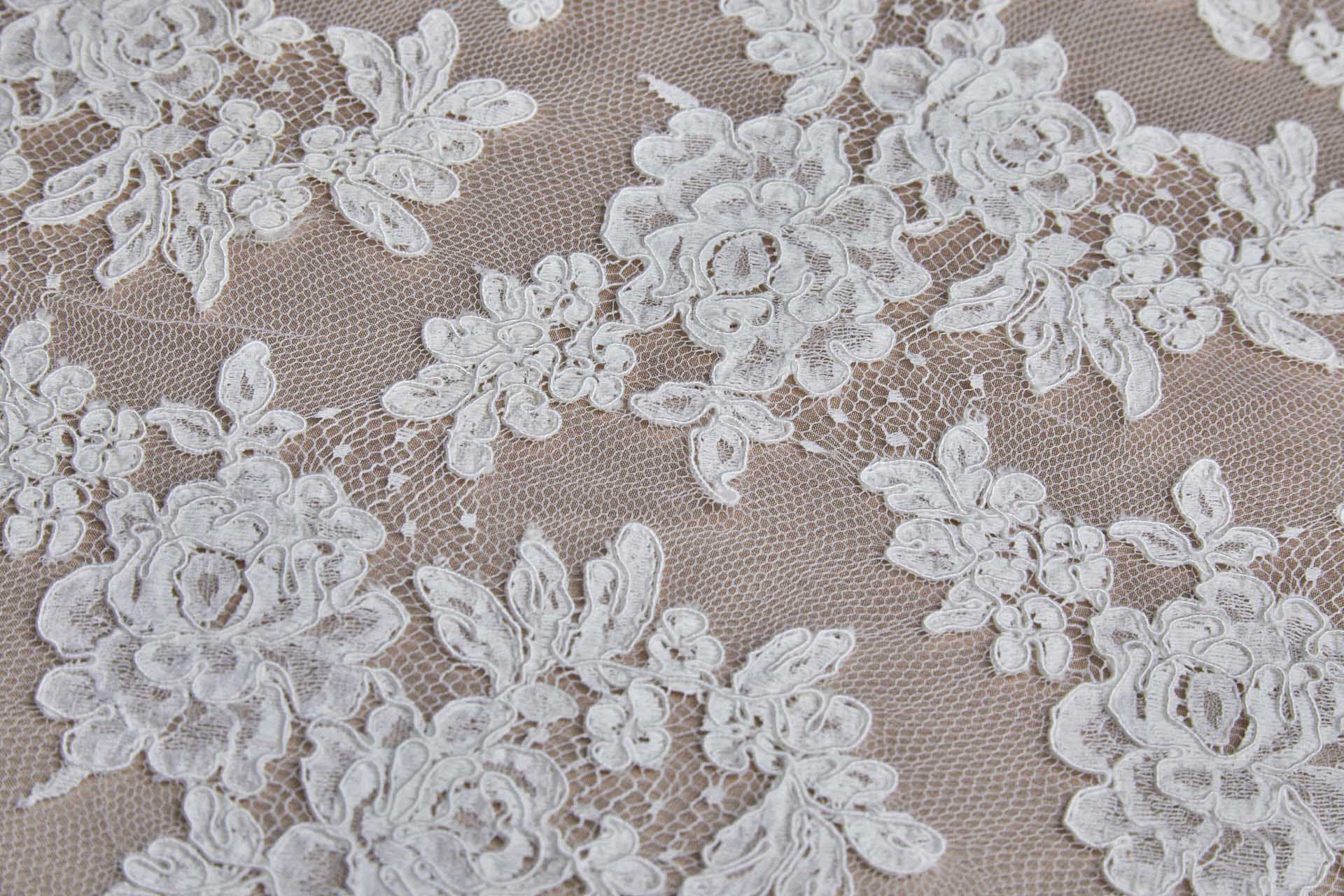 Corded Floral Lace - Ivory - Double Scallop fabric, image 7 of 11