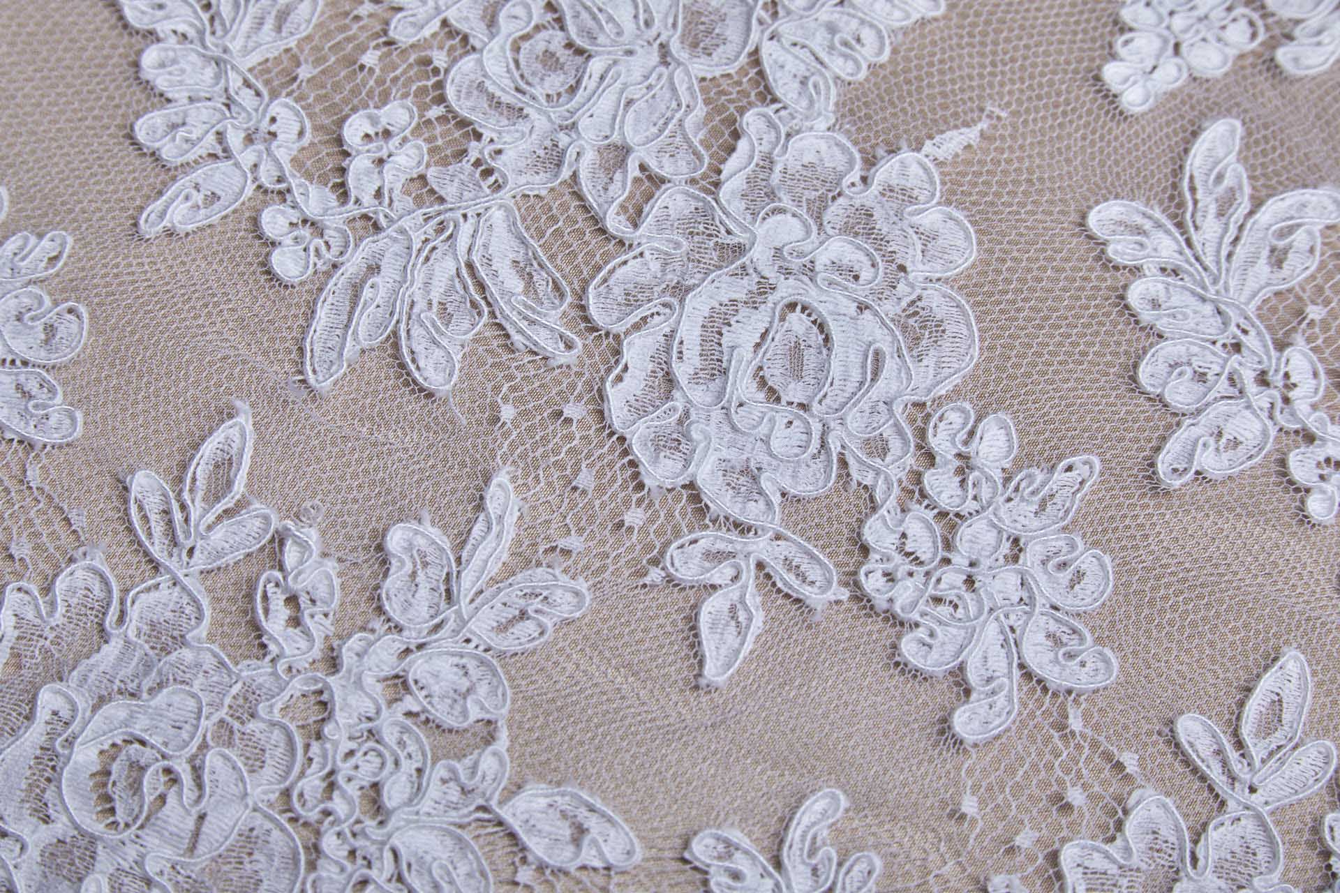 Corded Floral Lace - White - Double Scallop fabric, image 6 of 14