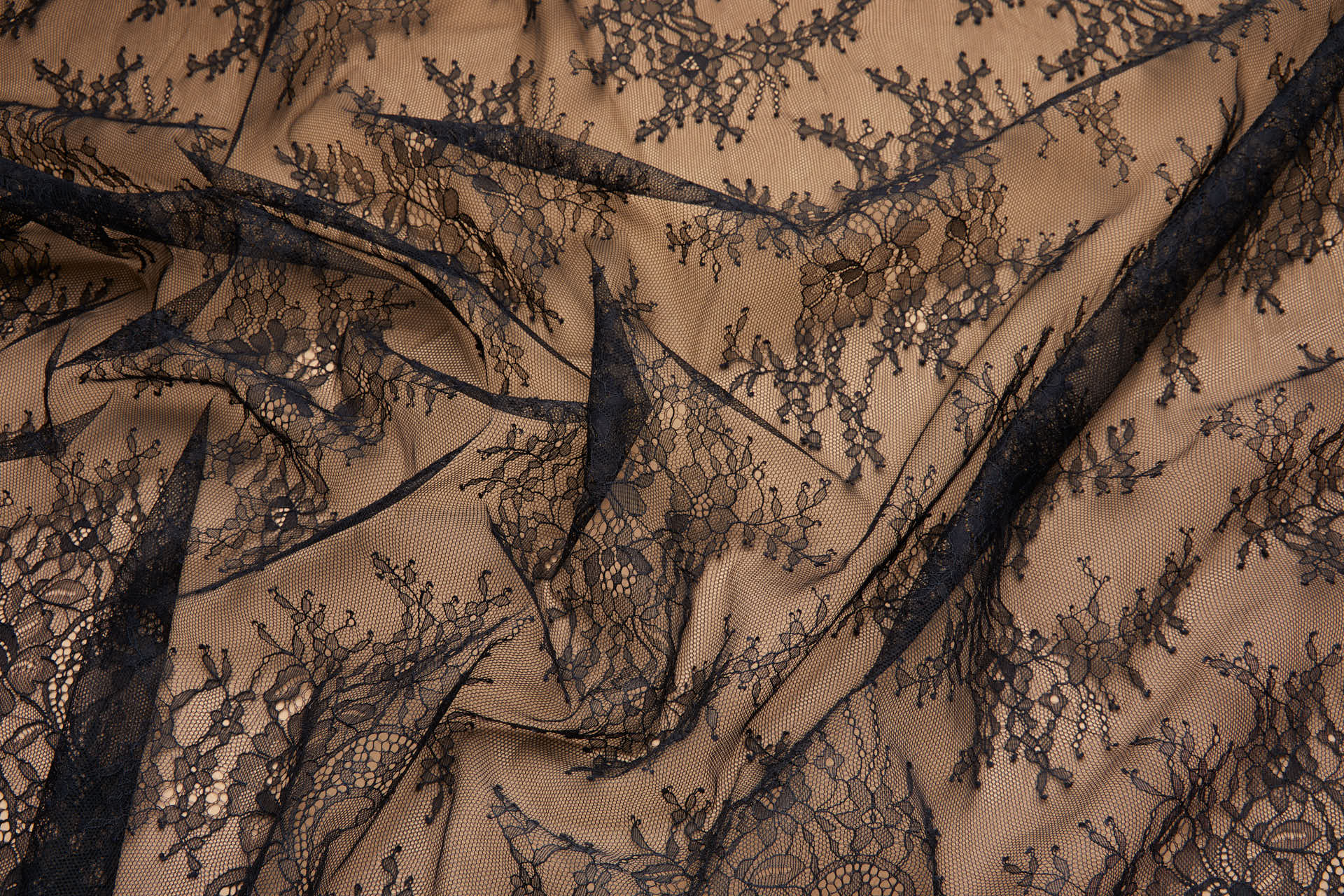 Chantilly Lace - Black Double Scallop fabric, image 4 of 8