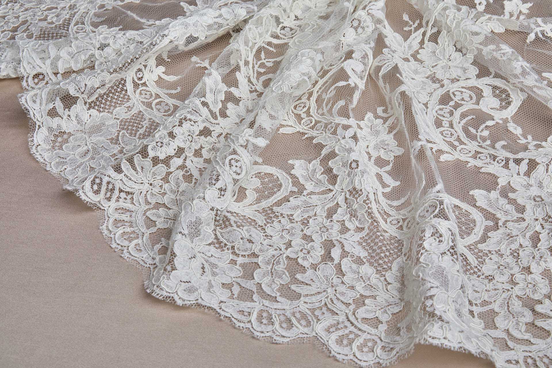 Corded Leavers Lace - Scroll Border - Ivory Double Scallop fabric, image 6 of 16