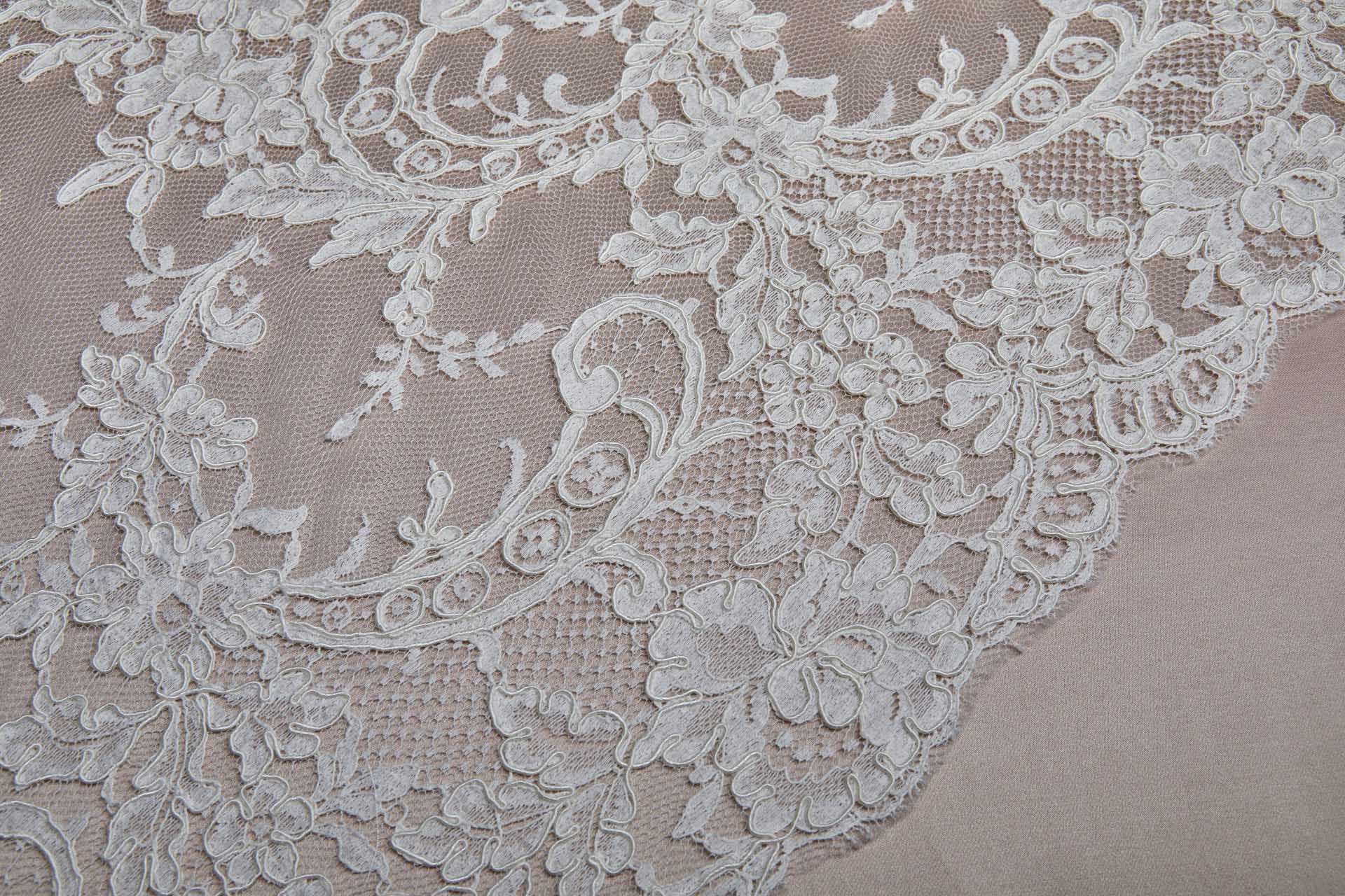 Corded Leavers Lace - Scroll Border - Ivory Double Scallop fabric, image 10 of 16