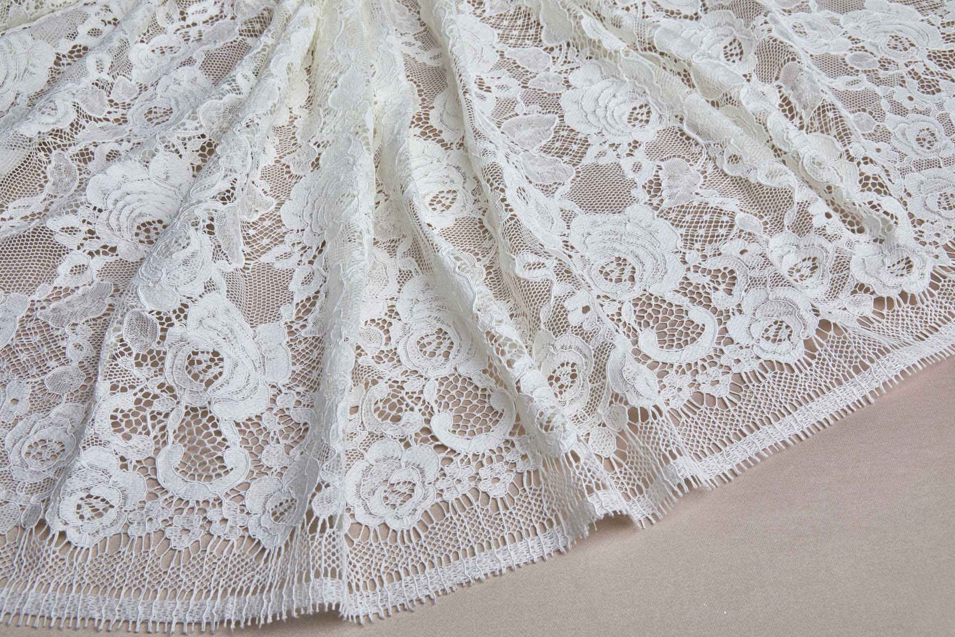 French Corded Leavers Lace with Roses - Ivory fabric, image 6 of 9