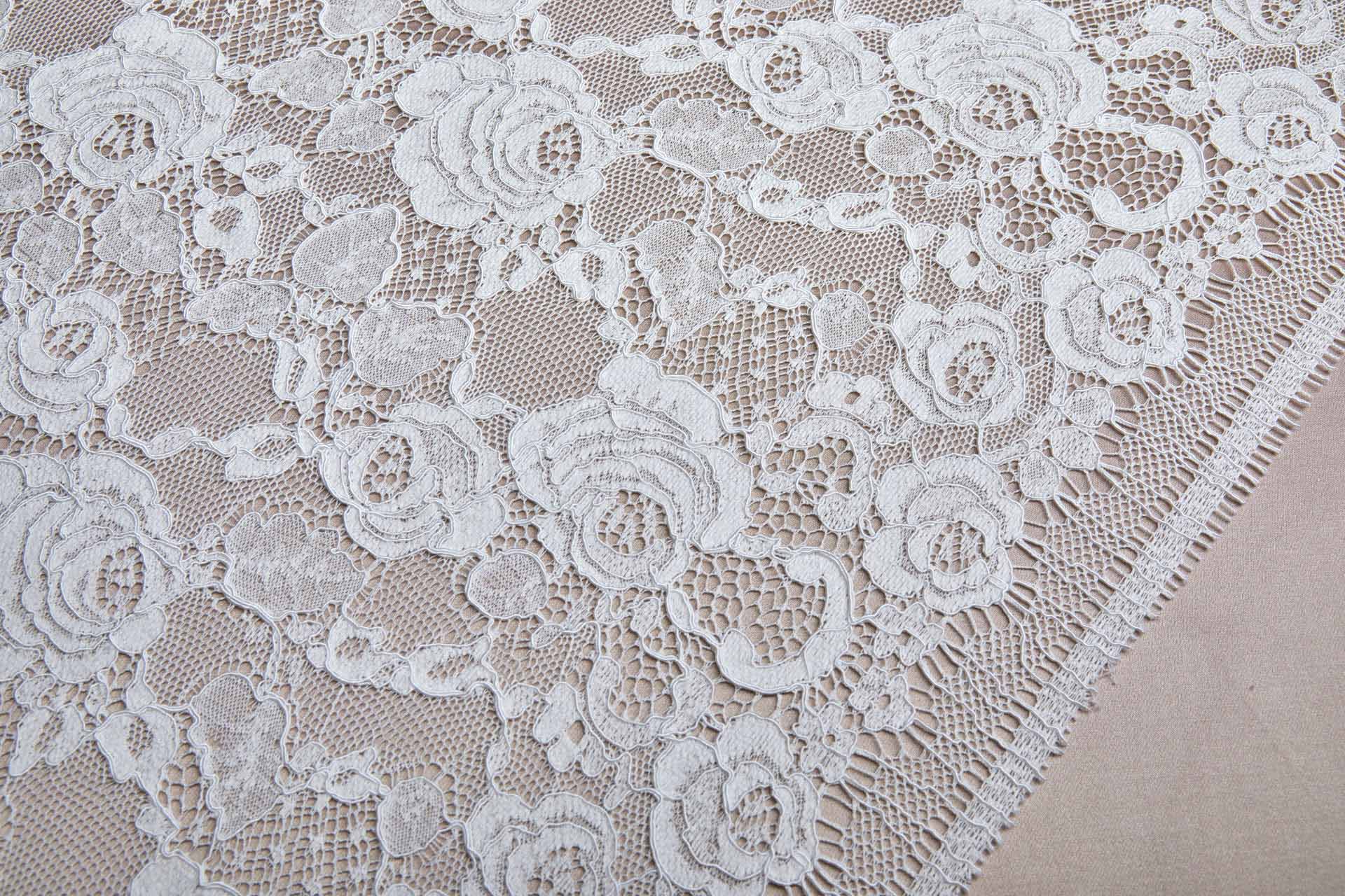French Corded Leavers Lace with Roses - Ivory fabric, image 8 of 9
