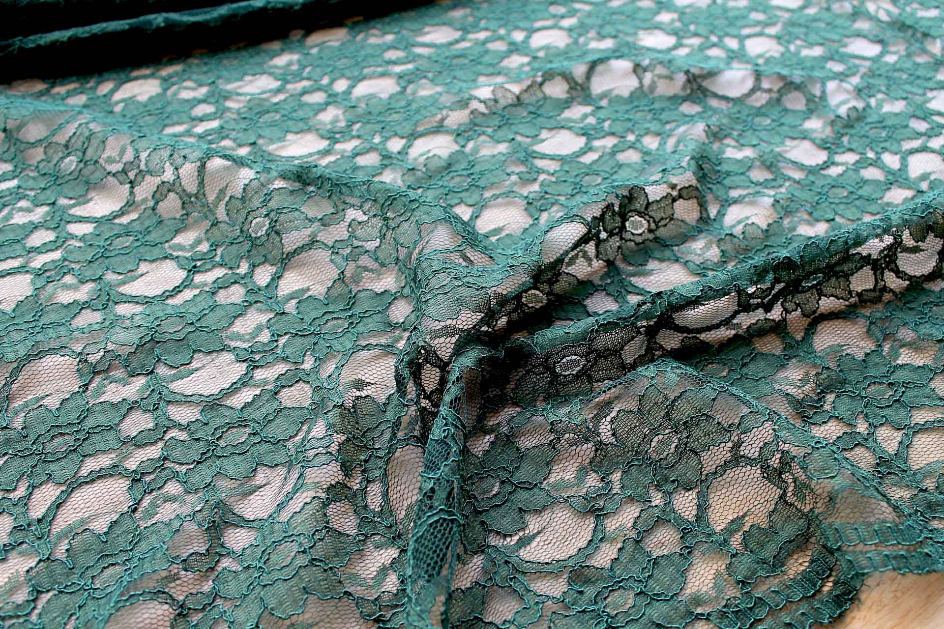 Corded Lace - Forest Green - 0.4m Piece fabric, image 3 of 5