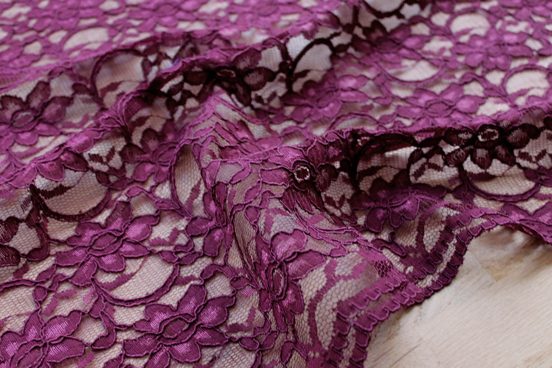 Corded Lace - Wine - 0.3m Piece, image 2 of 5