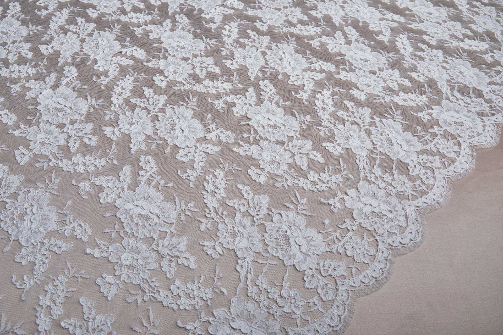 Corded Rose Design Lace - Ivory fabric