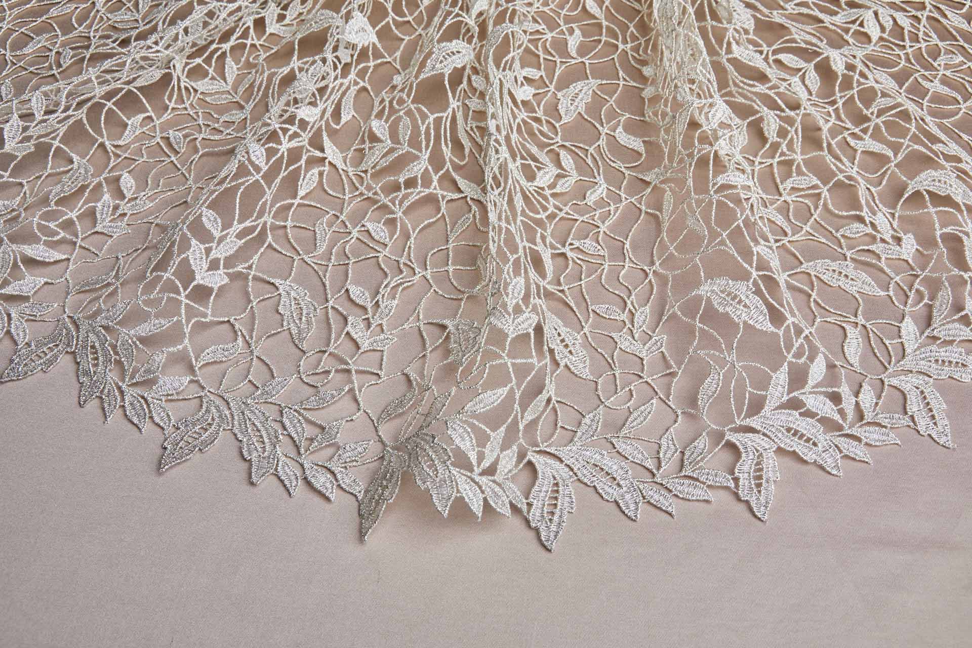 Guipure Lace - Swirl and Leaf Scallop - Pale Gold fabric