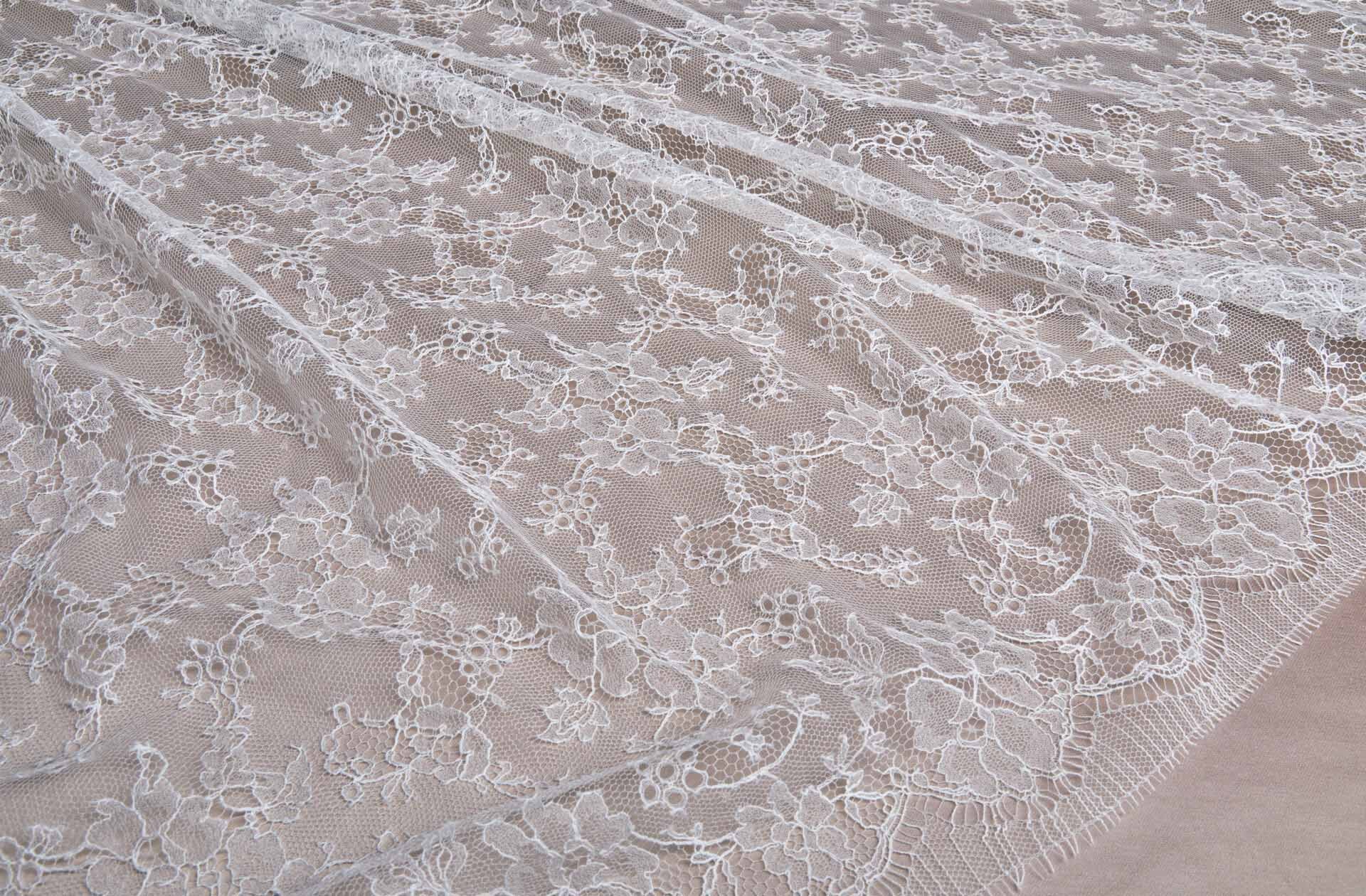 Delicate Floral Chantilly Lace - Vintage Ivory Double Scallop fabric, image 4 of 9