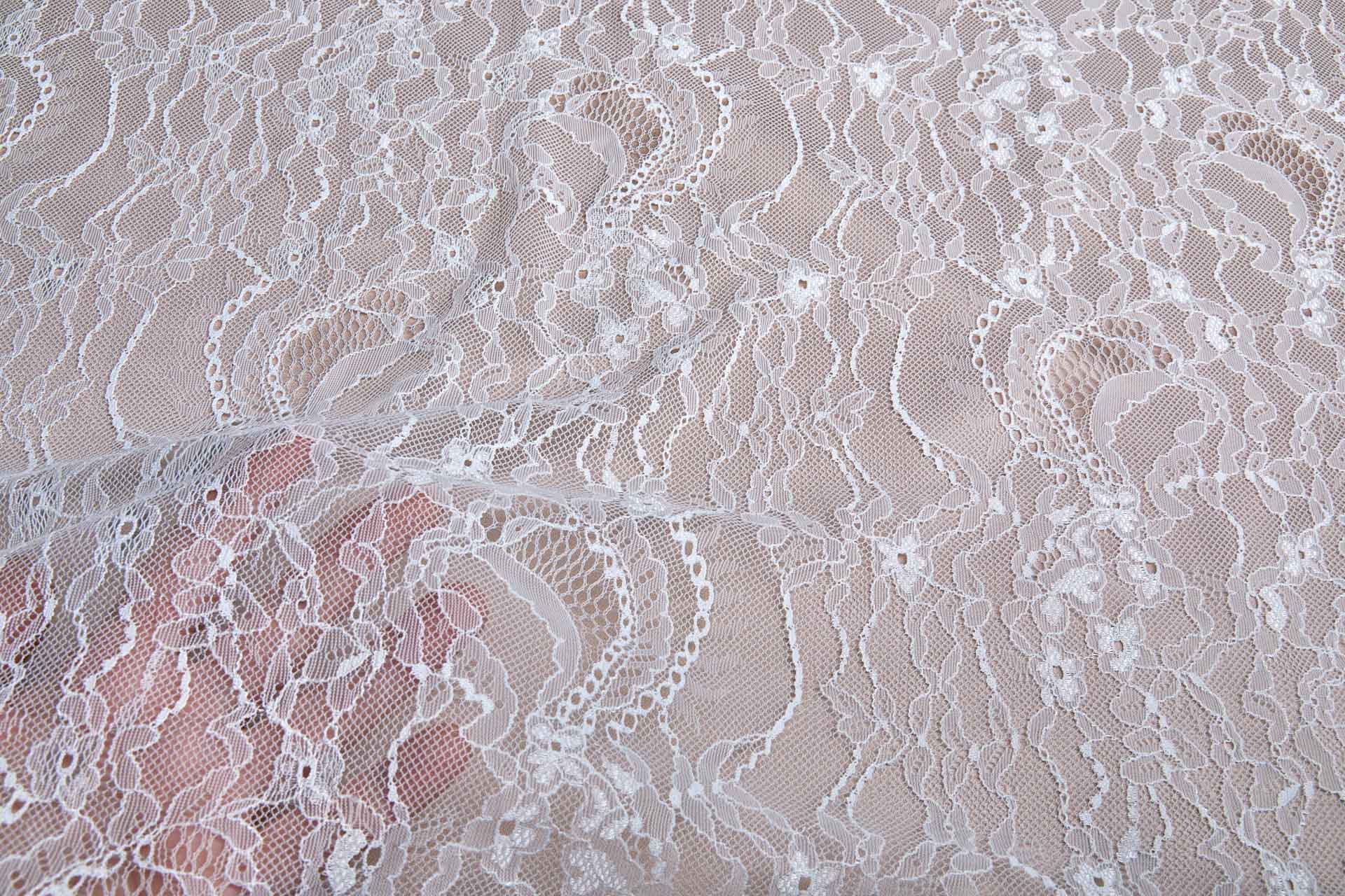 Base Lace in Ivory fabric, image 2 of 9