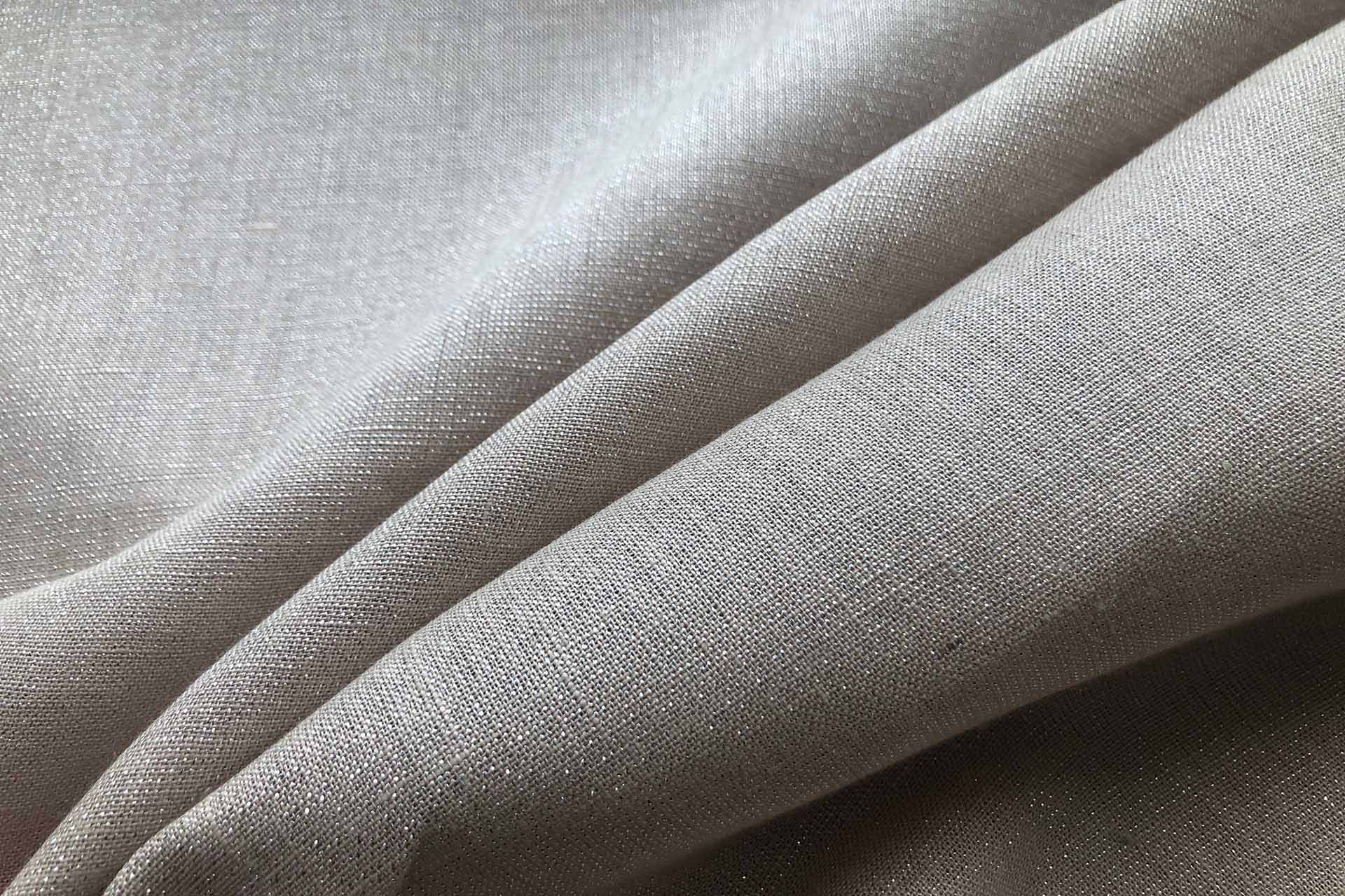 Linen with Lurex - Nude and Silver fabric
