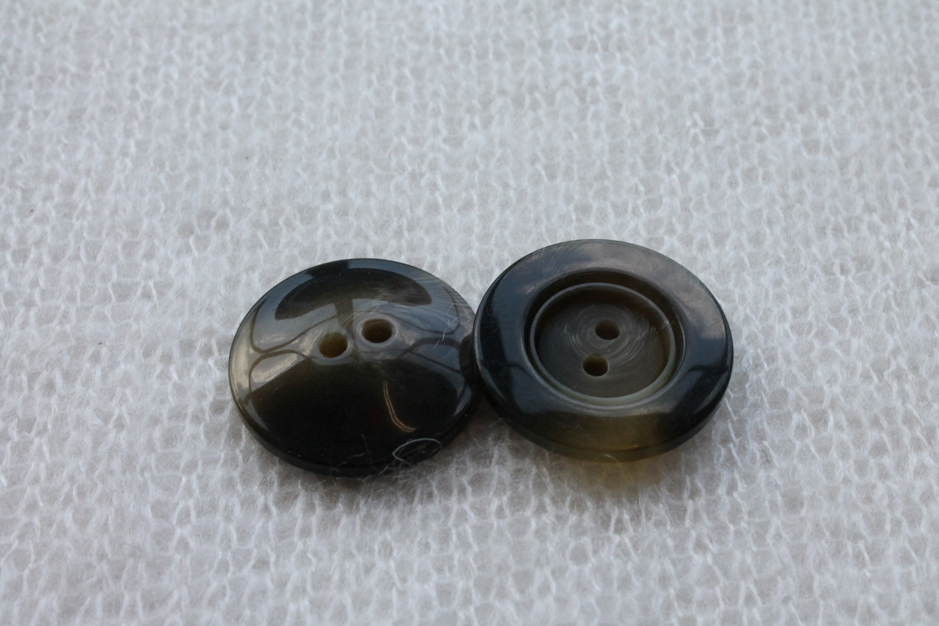 Marbled Olive and Black Nylon Button - 3cm, image 3 of 4