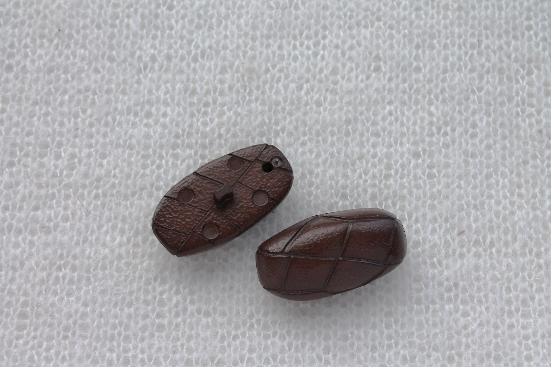 Set of 4 Oval Brown Leather Look Toggle Buttons, image 3 of 4