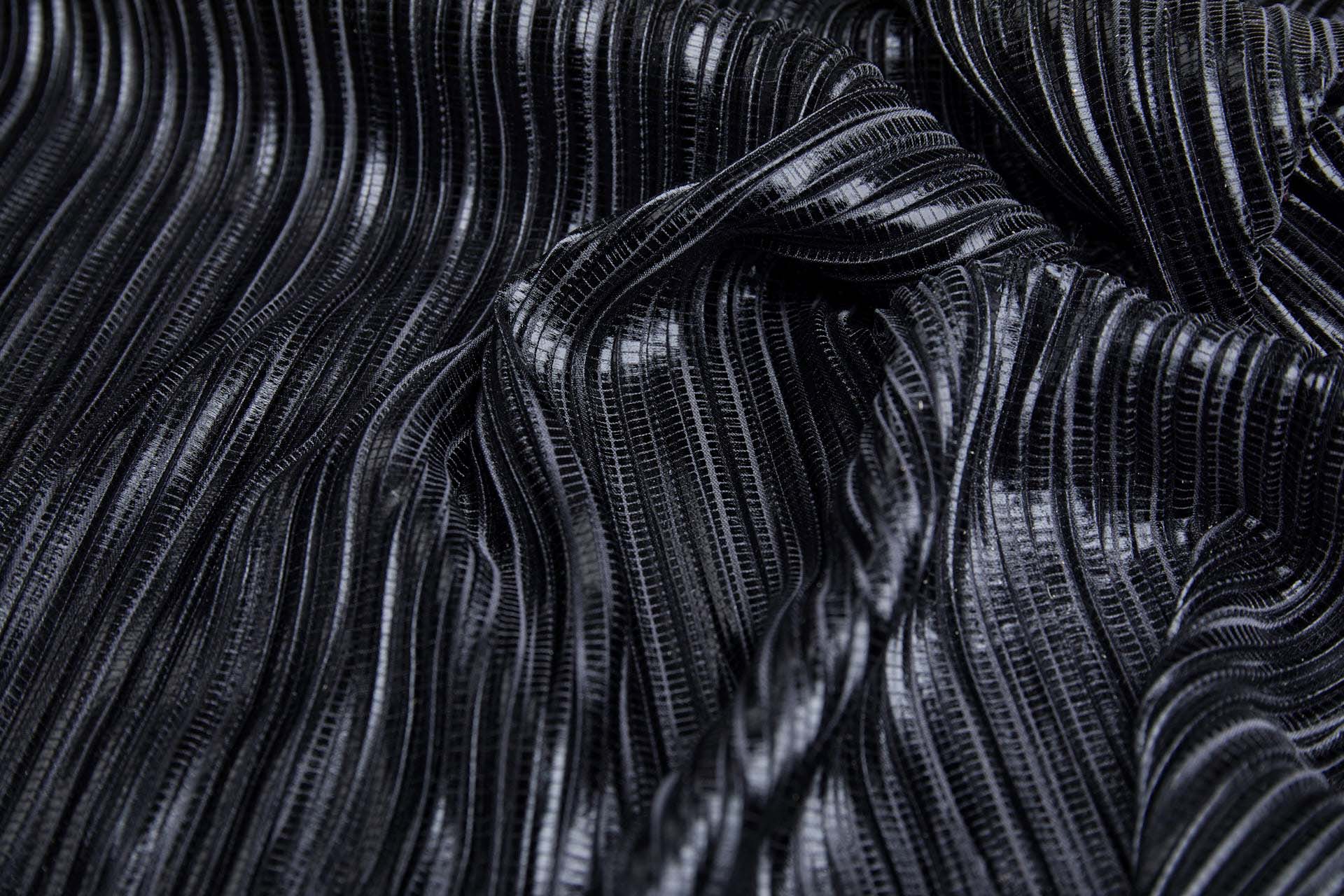 Pleated & Foiled Fluid Lamé - Black fabric, image 4 of 7