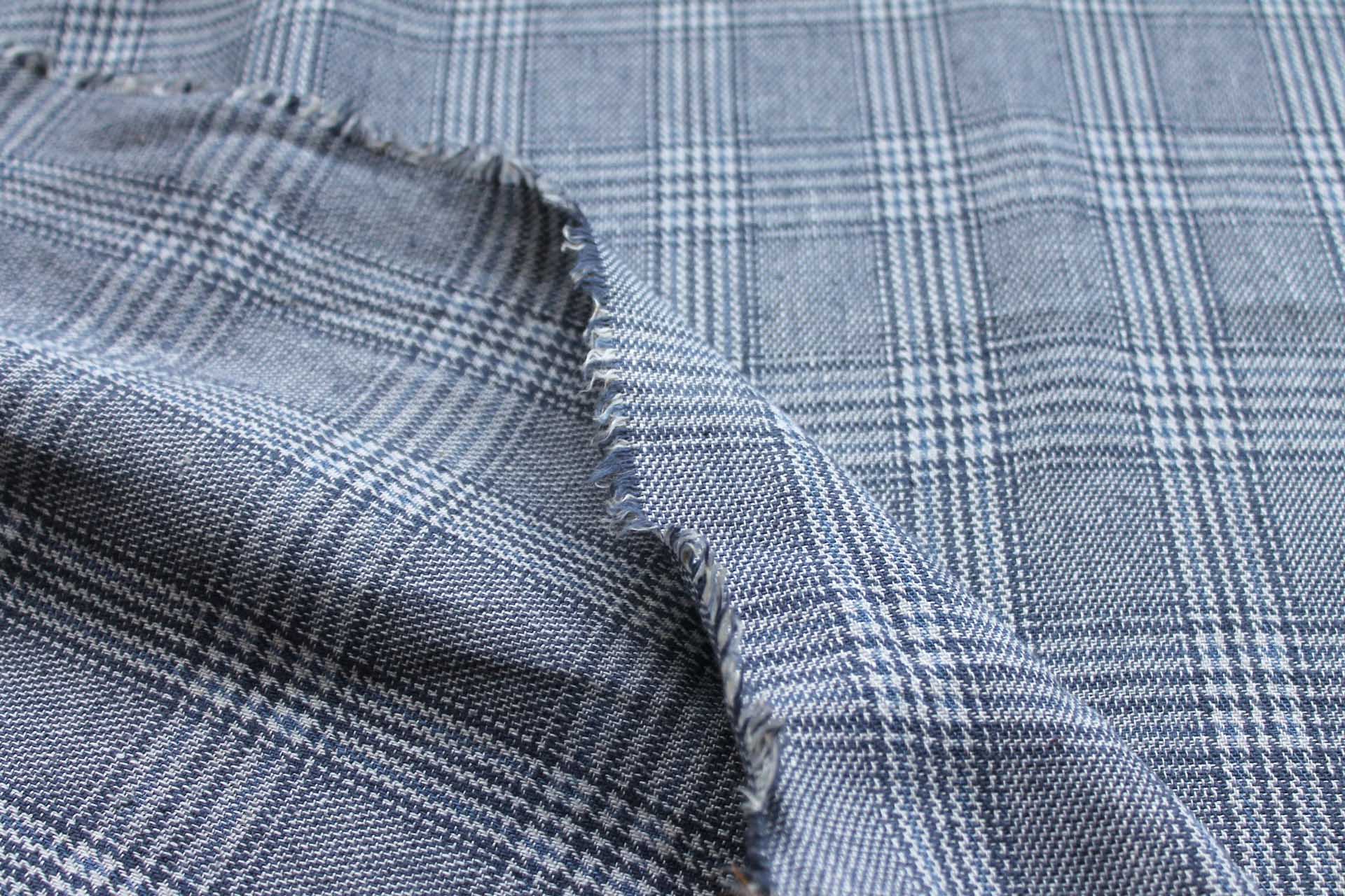 "Prince of Wales" Check Linen in Blues fabric, image 7 of 7