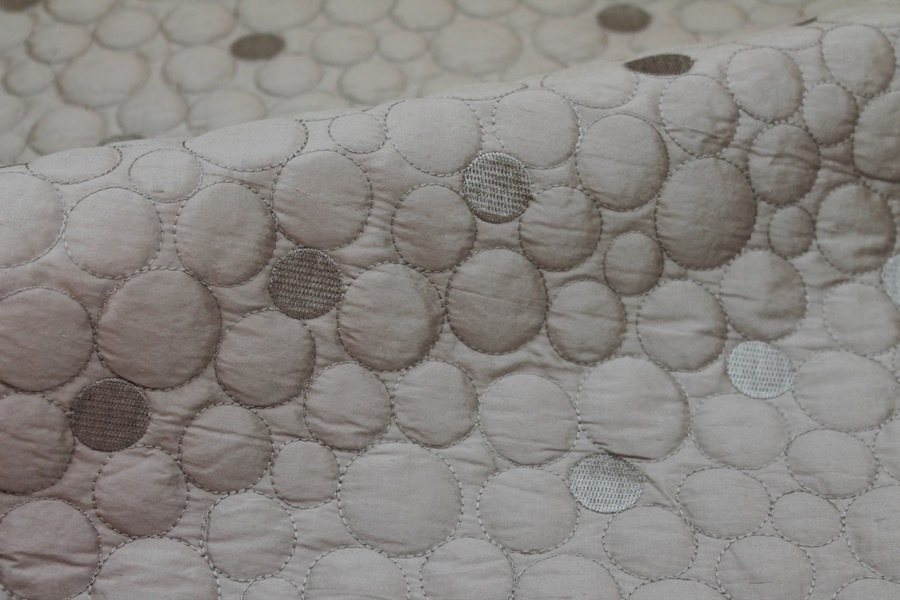 Quilted Silk Dupion - Oyster Circles fabric, image 3 of 6