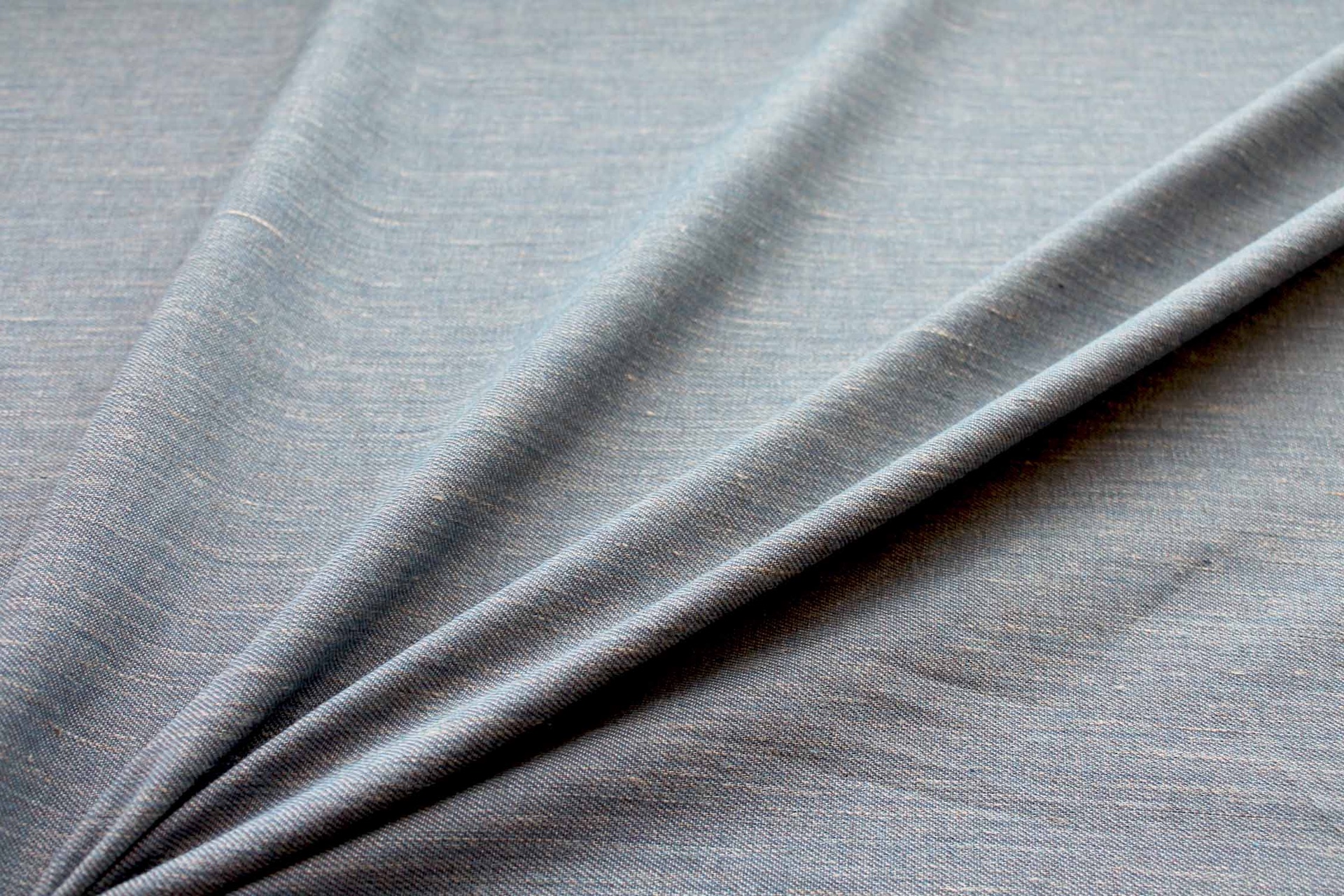 Reversible Linen Twill Weave "Denim" in Mid Blue / Light Brown fabric, image 6 of 8
