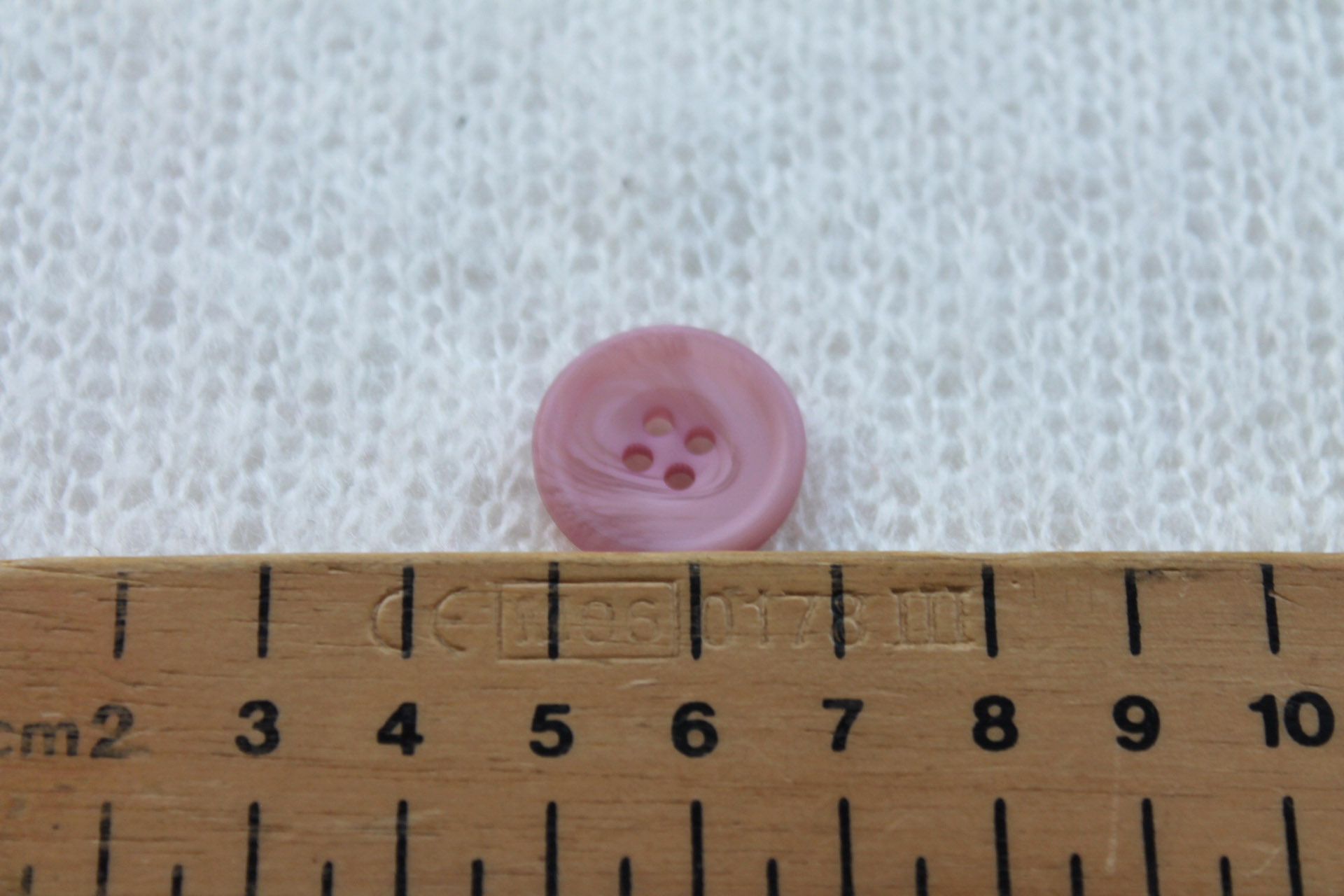 Round Dusty Rose "Faux Horn" Button - 1.9cm, image 4 of 4