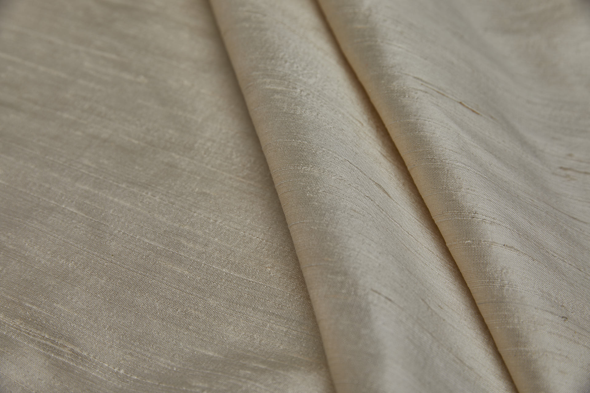 Textured Silk Dupion - Cream - 112cm wide fabric, image 2 of 7