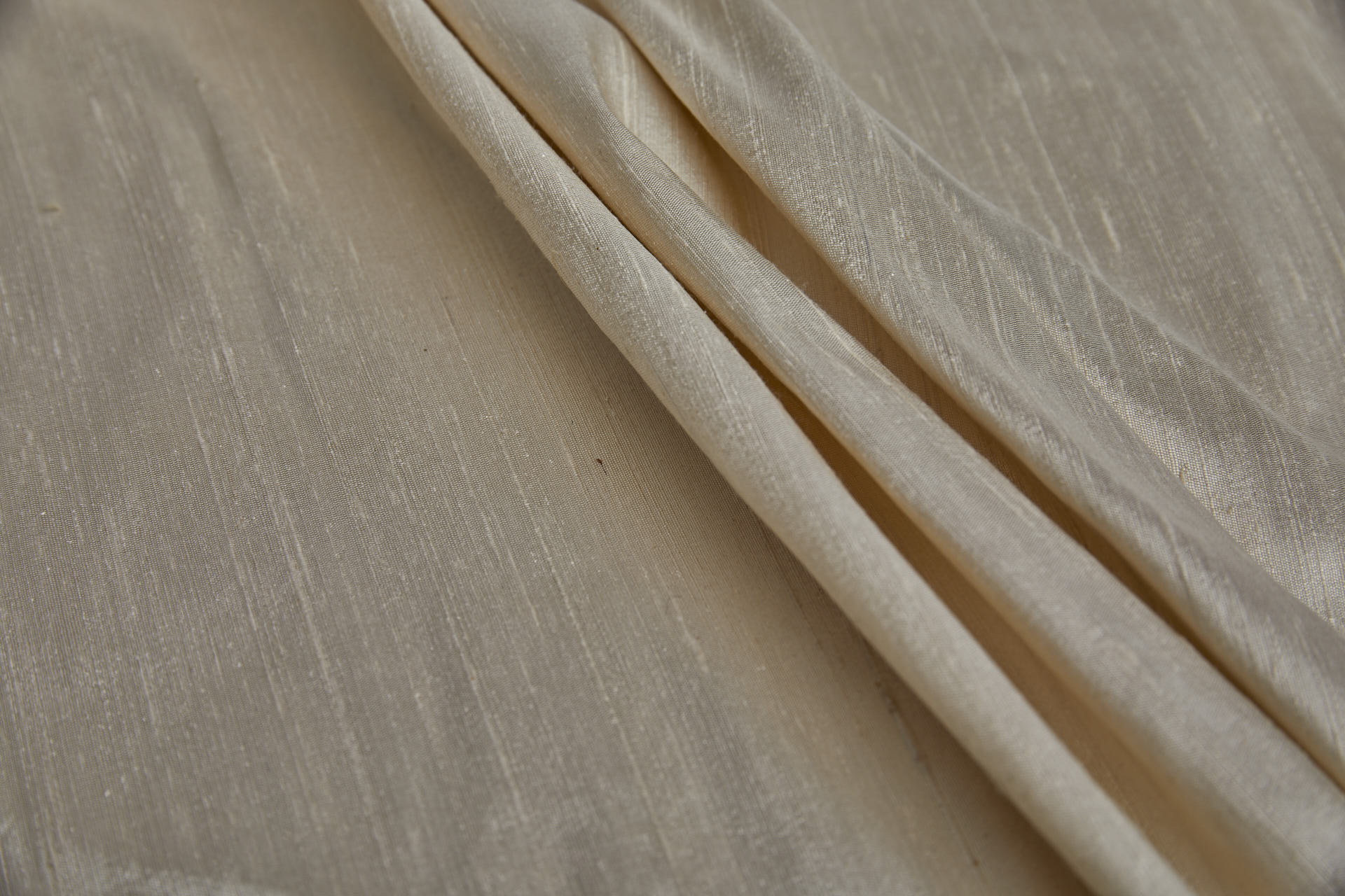 Textured Silk Dupion - Cream - 112cm wide fabric, image 6 of 7
