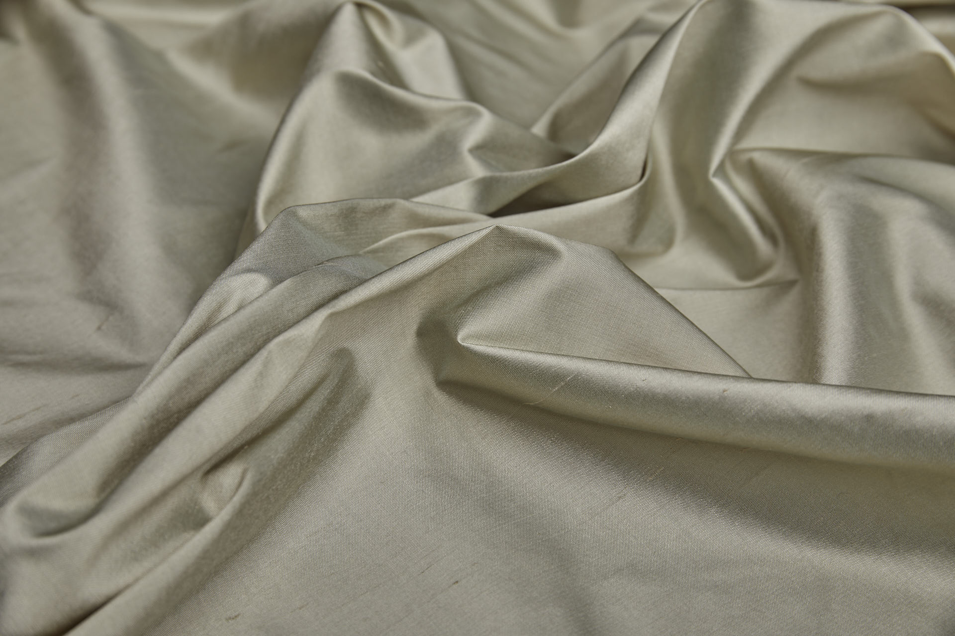 Silk Dupion - Straw shot Mint Green fabric, image 3 of 8