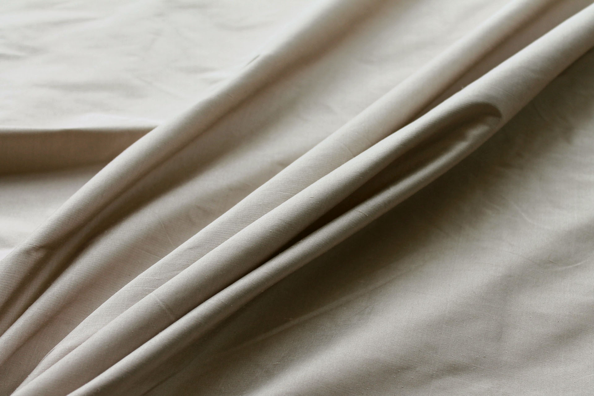 Silk Dupion - Oyster - B99 fabric, image 3 of 6