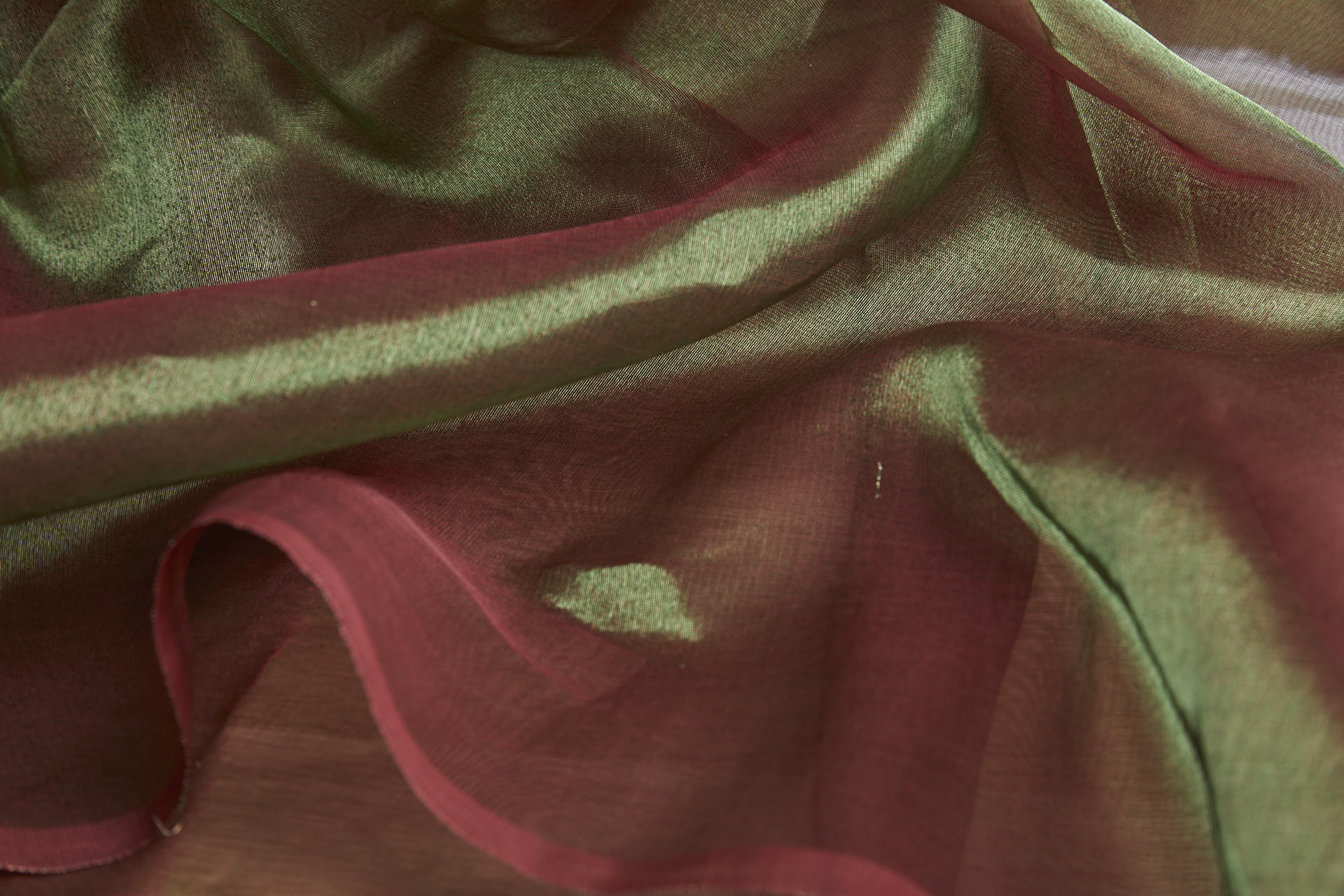 Silk Organza - Metallic Red shot Green fabric, image 2 of 5