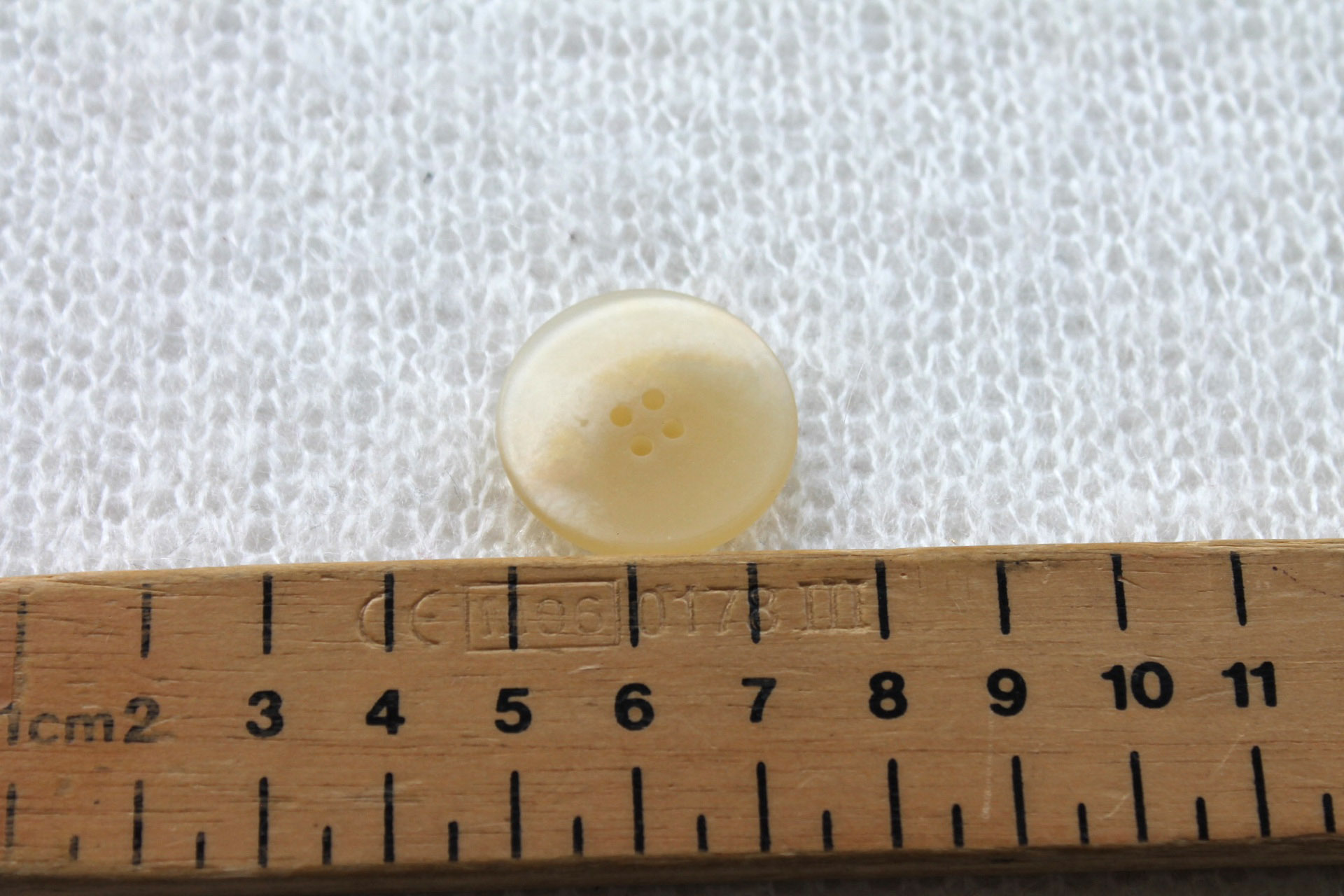 Straw Gold Iridescent Button - 2.5cm, image 4 of 4