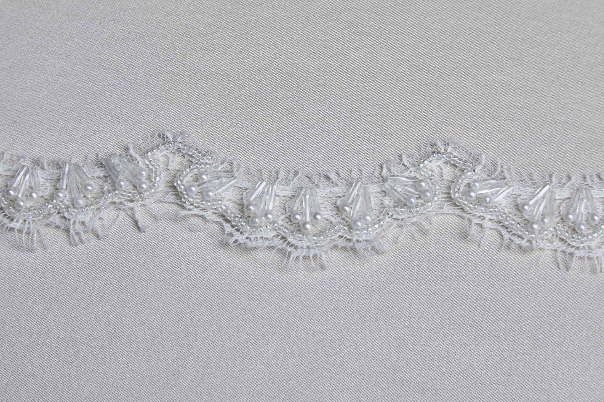 Beaded Scallop Lace Trim - Ivory, image 2 of 4