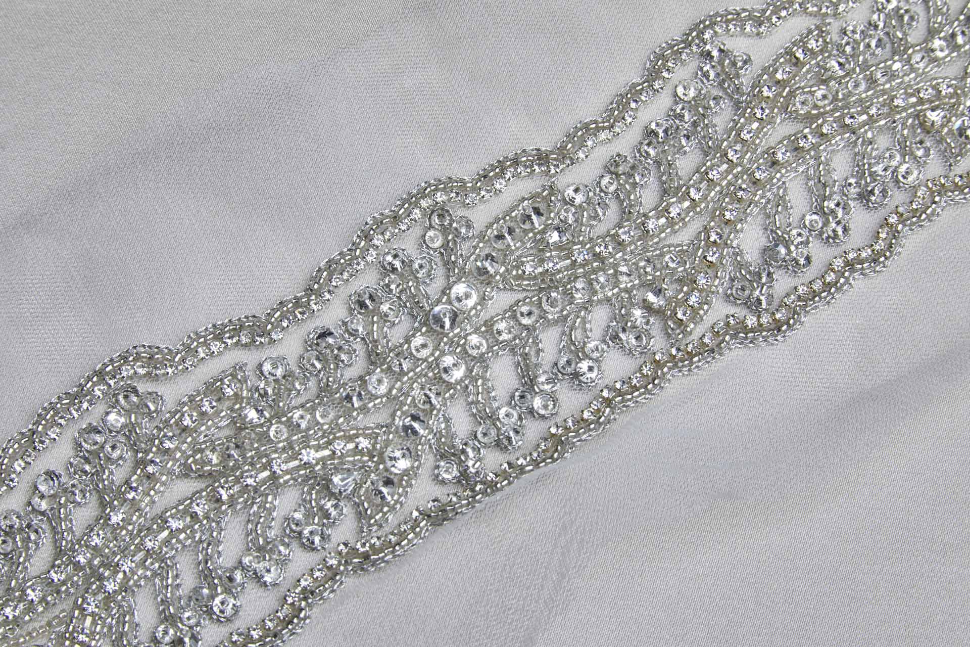Beaded Diamante Trim in Ivory and Silver