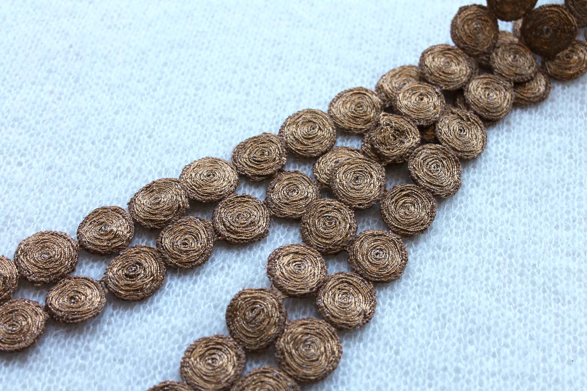 Metallic Circle Embroidery Trim in Gold Thread, image 4 of 4