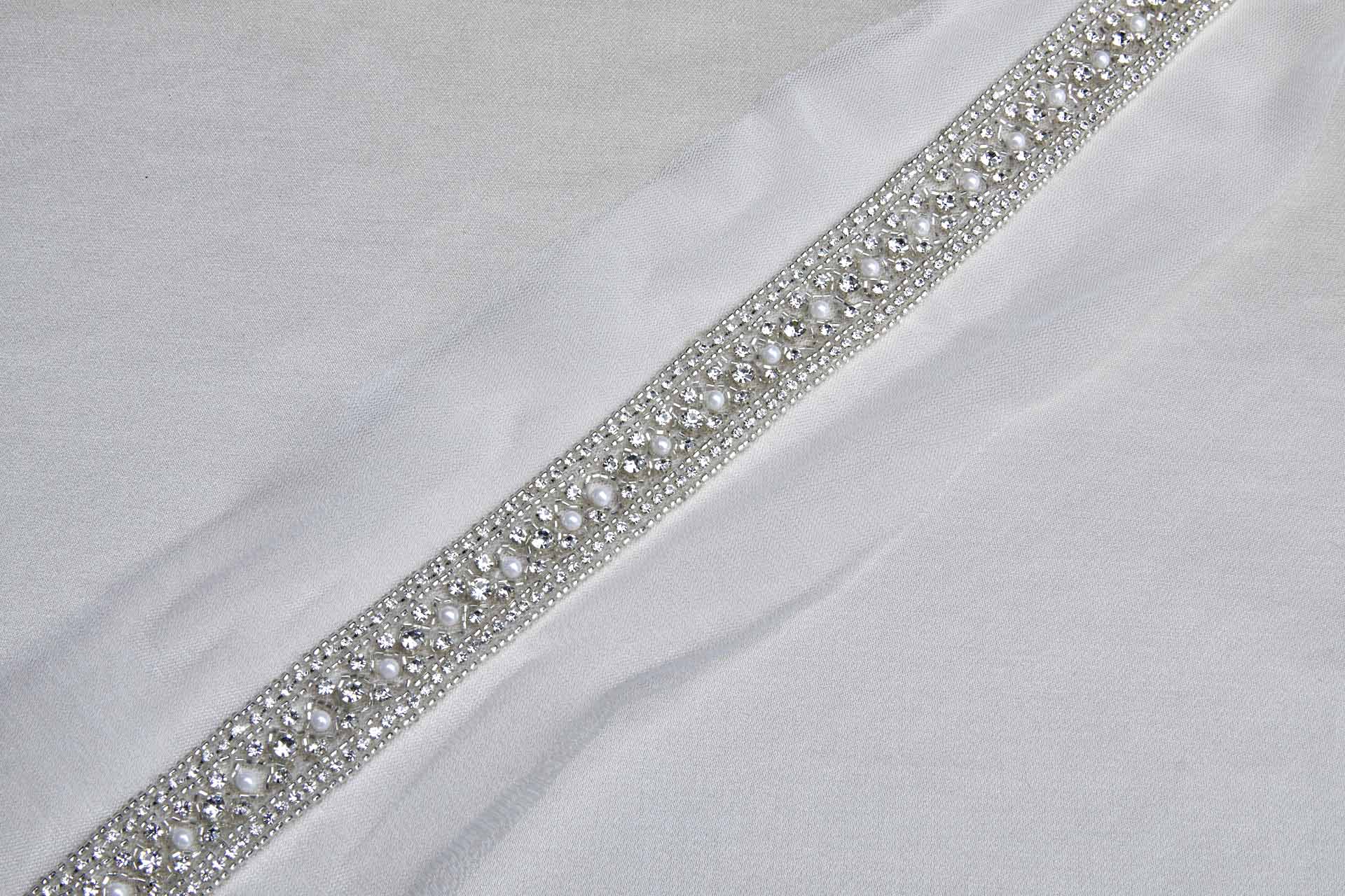Wide "Criss Cross" Seed Bead and Diamante Trim in Silver, image 4 of 5