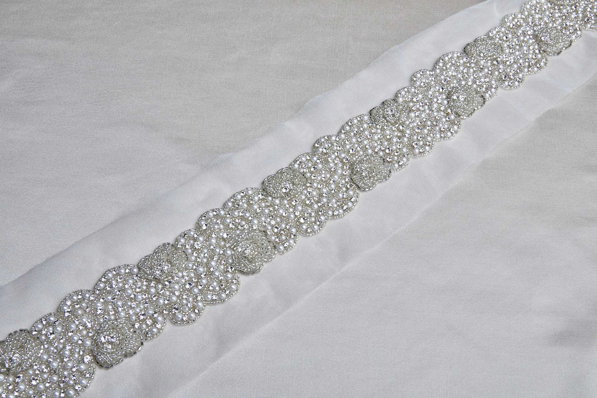 Diamante, Pearl and Glass Bead Trim - Silver, image 4 of 6