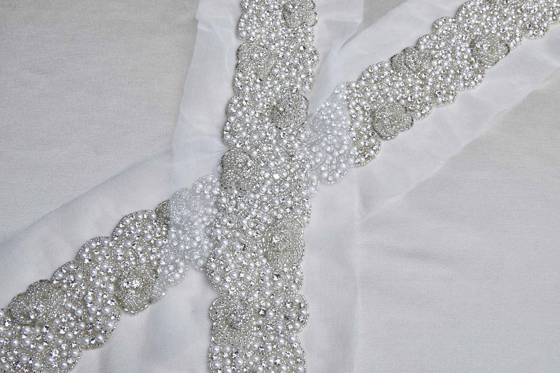 Diamante, Pearl and Glass Bead Trim - Silver, image 3 of 6