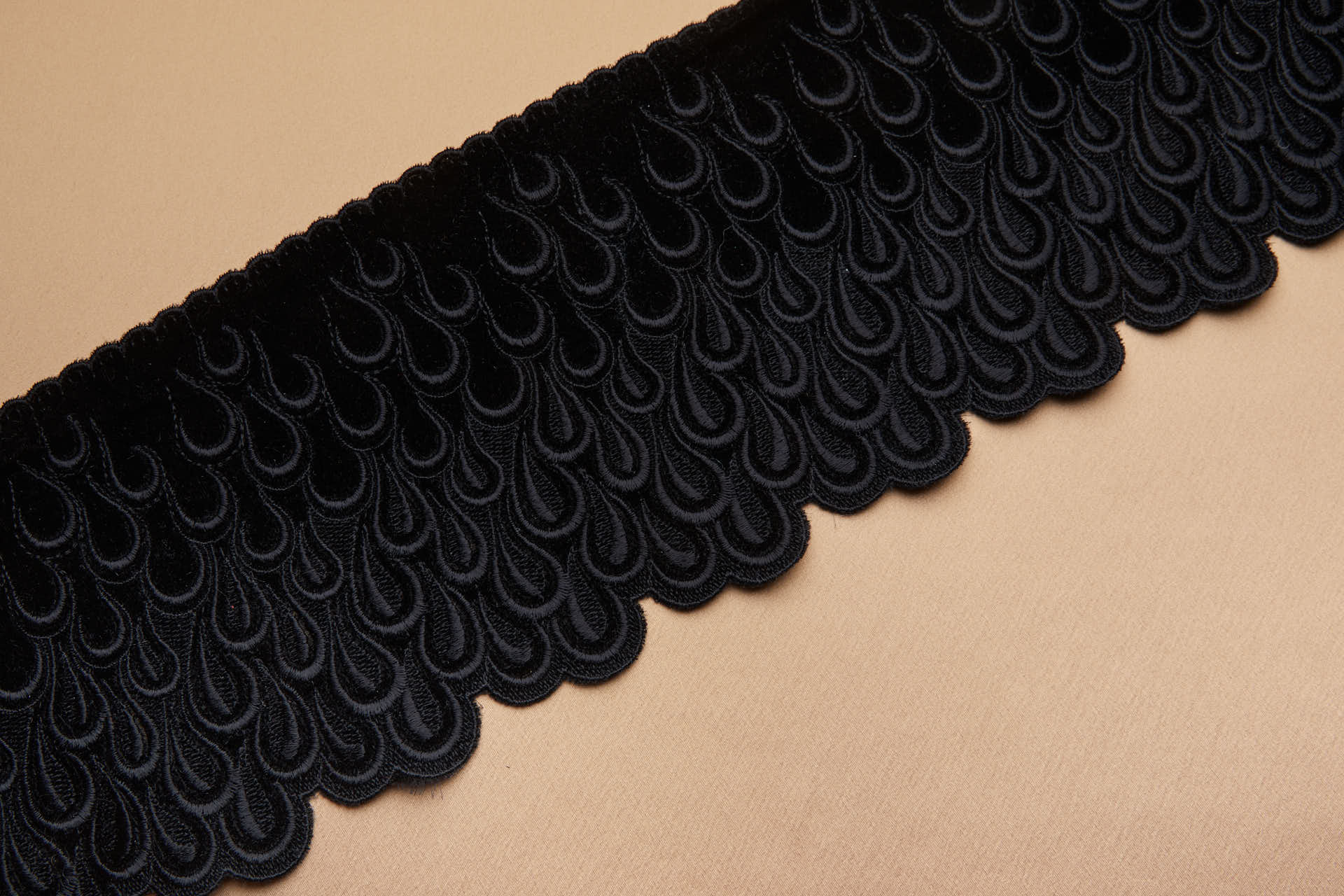 Abstract Teardrop Embroidered Velvet Band - Black trim, image 5 of 7