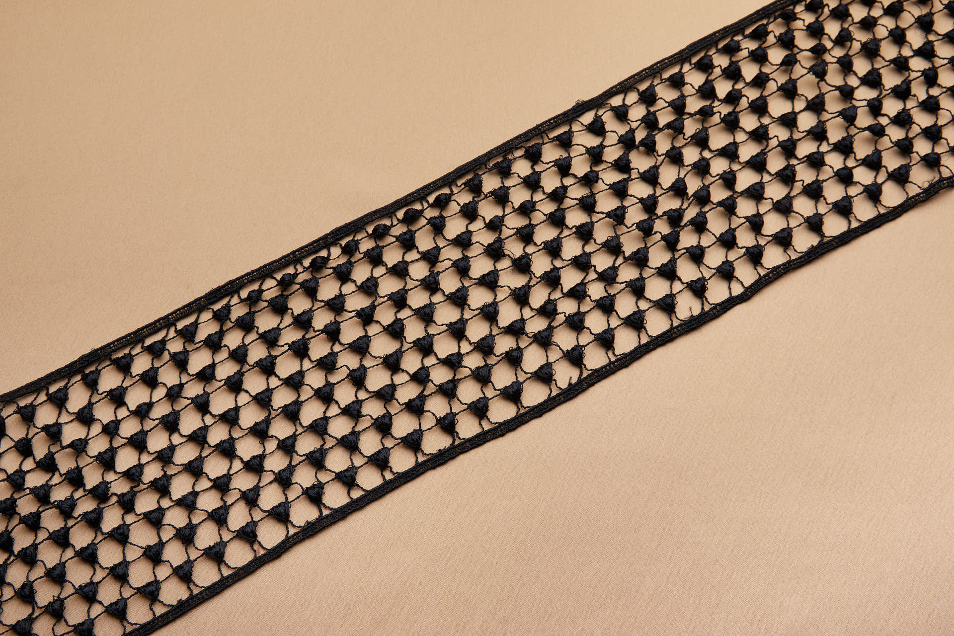 Triangle Dot Guipure Lace Net Trim - Black, image 3 of 6