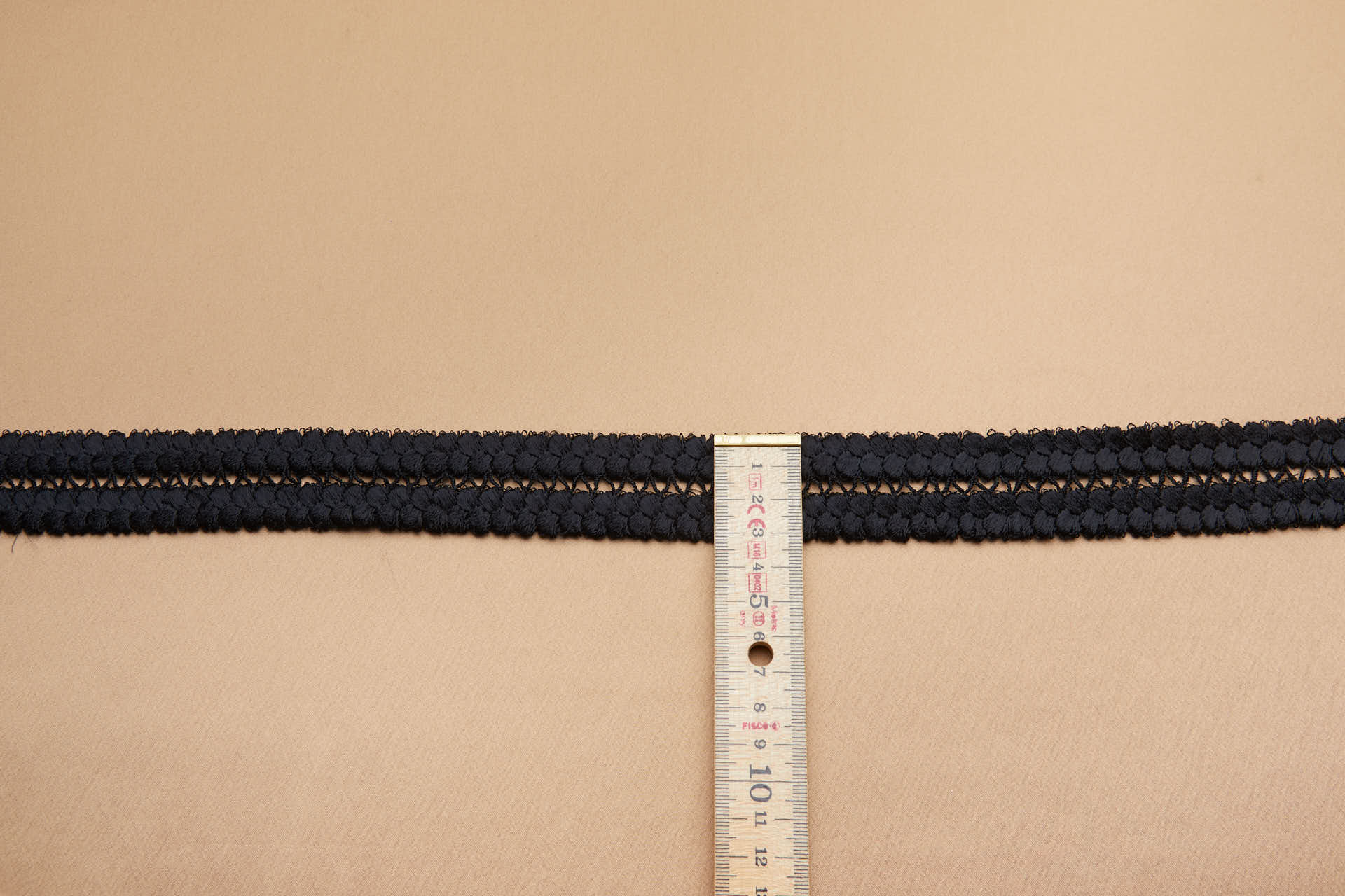 Circles and Stitch Braid Style Guipure Lace Trim - Black, image 5 of 8
