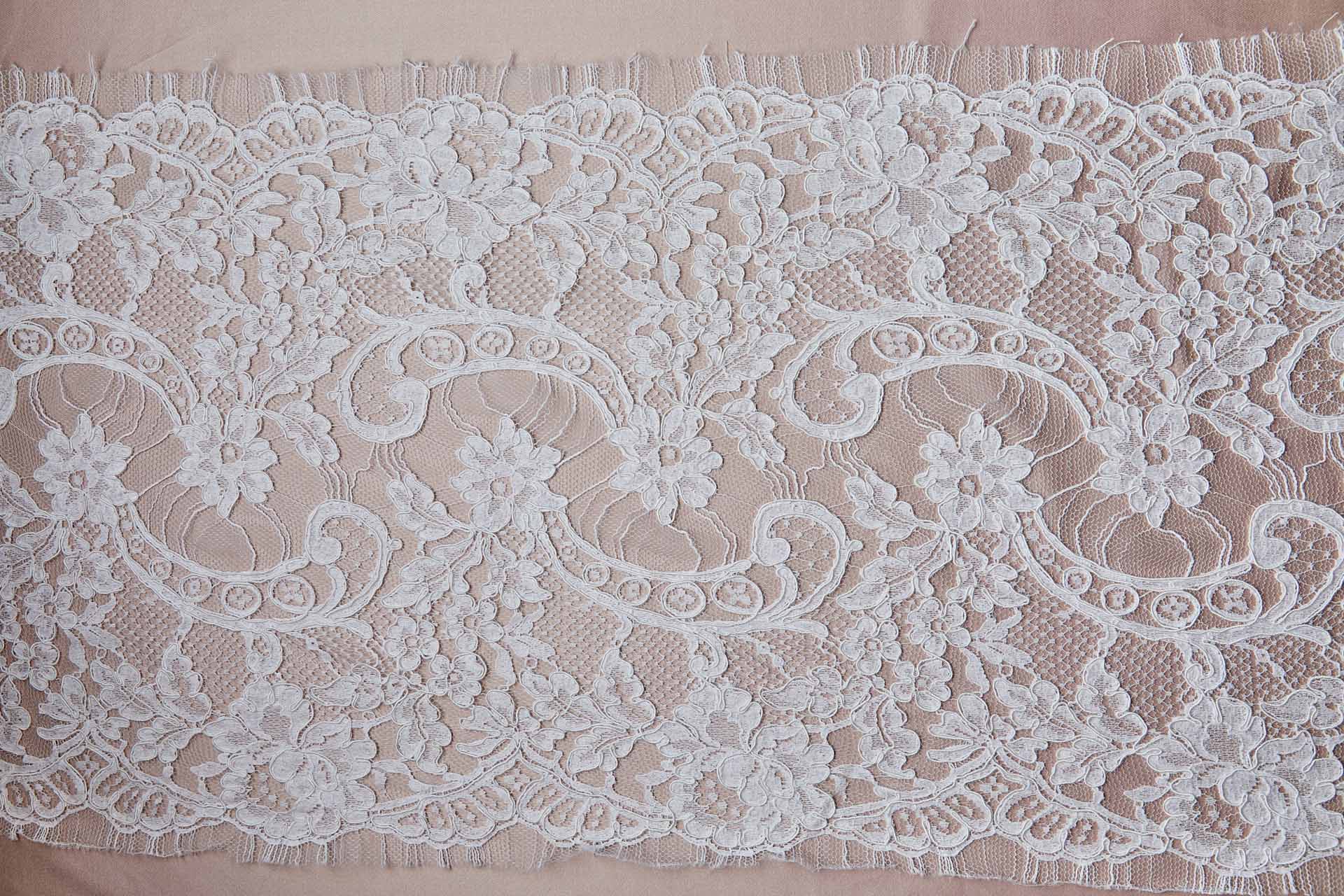 Corded Leavers Lace Scroll Border Trim - Pale Ivory, image 8 of 8