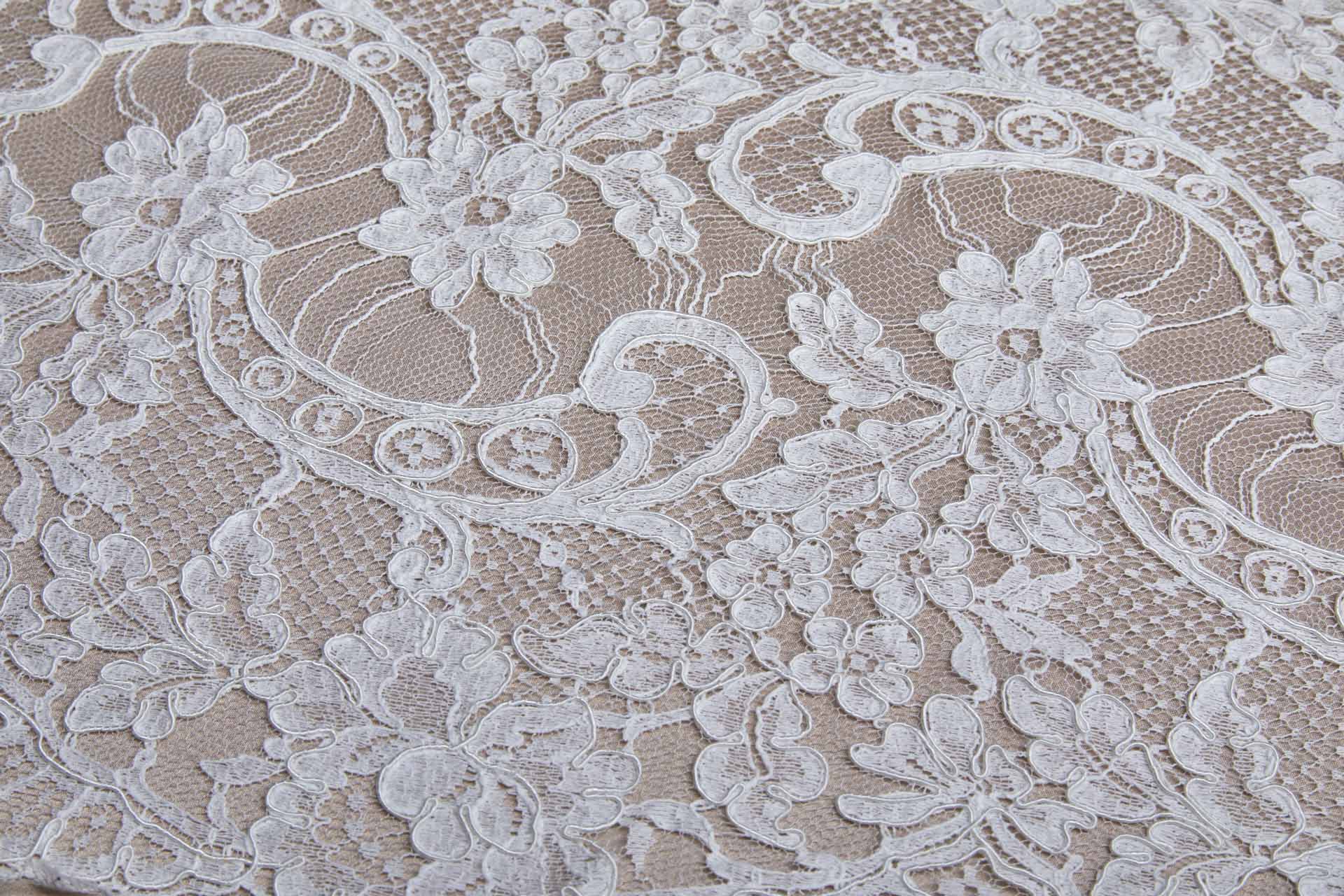 Corded Leavers Lace Scroll Border Trim - Pale Ivory, image 2 of 8