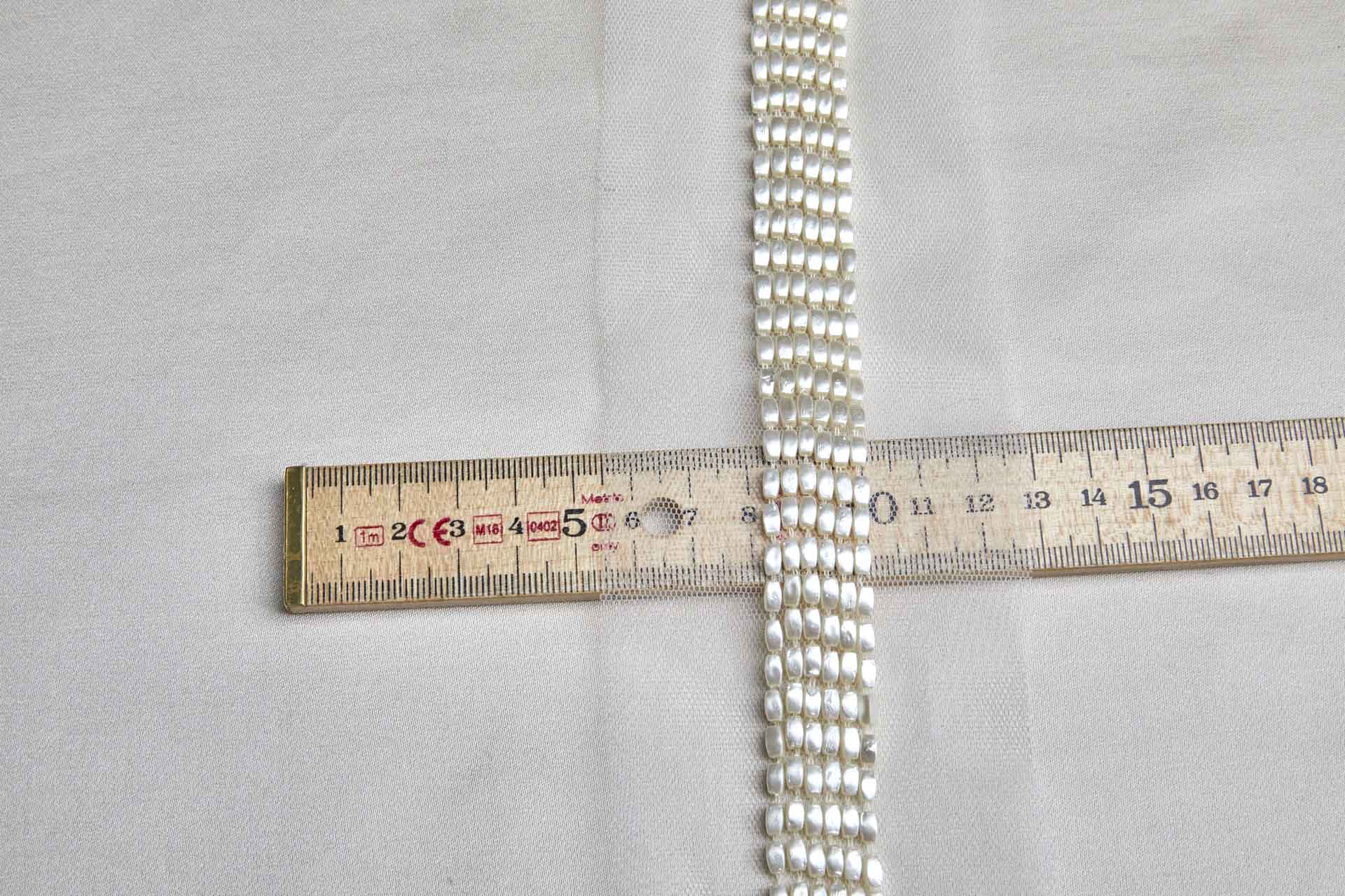 Cream Rectangular Pearl Trim, image 6 of 7