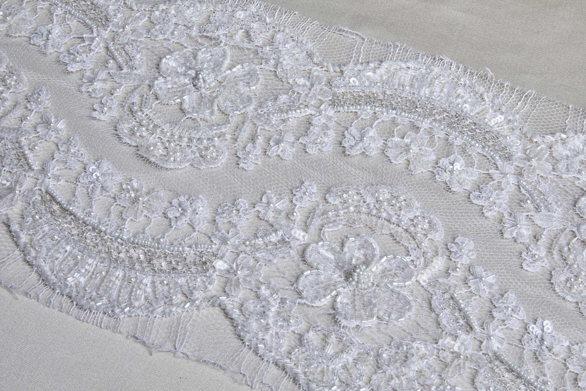 Double Scalloped Beaded and Sequinned Leavers Lace Trim in Ivory, image 3 of 5