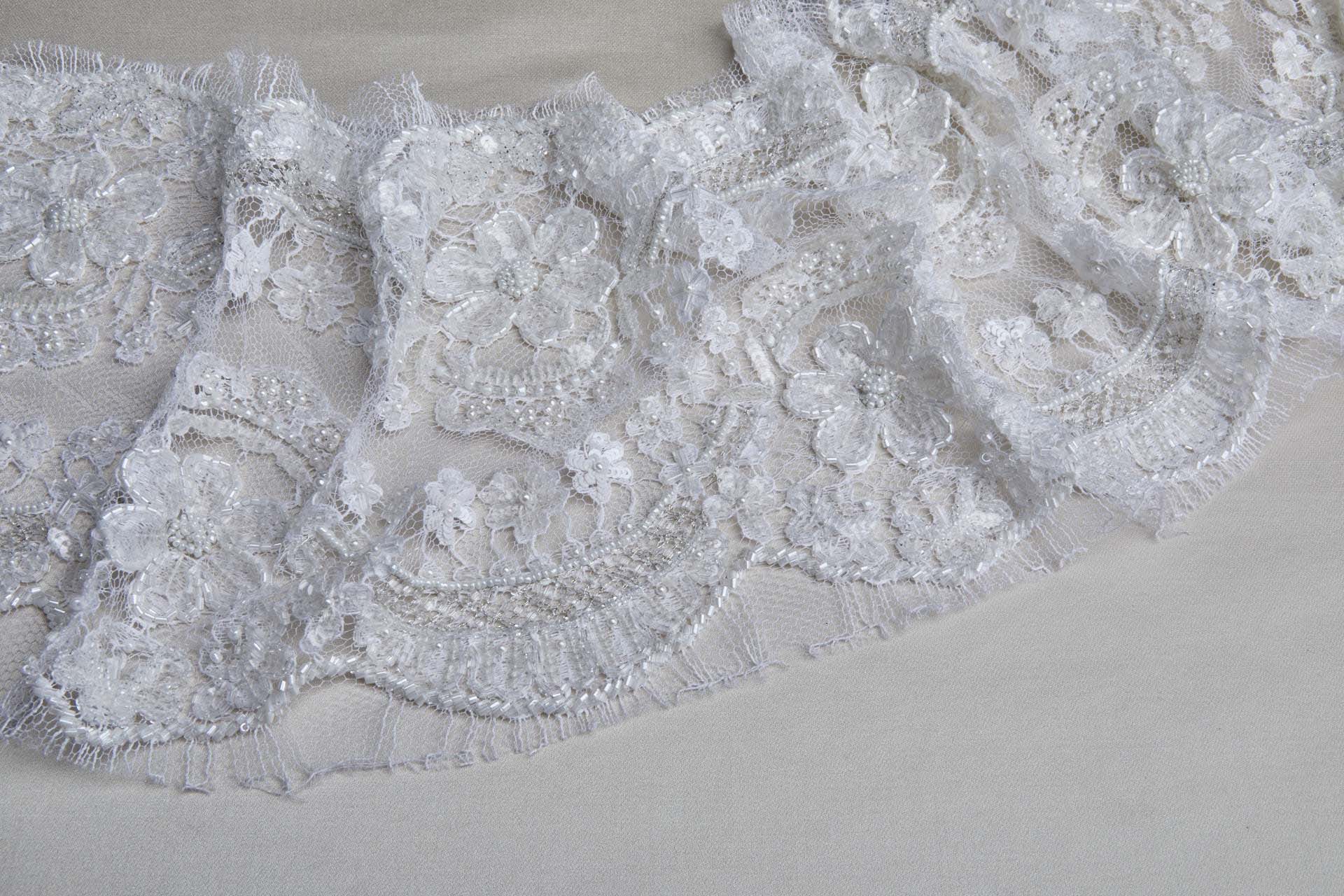 Double Scalloped Beaded and Sequinned Leavers Lace Trim in Ivory, image 4 of 5