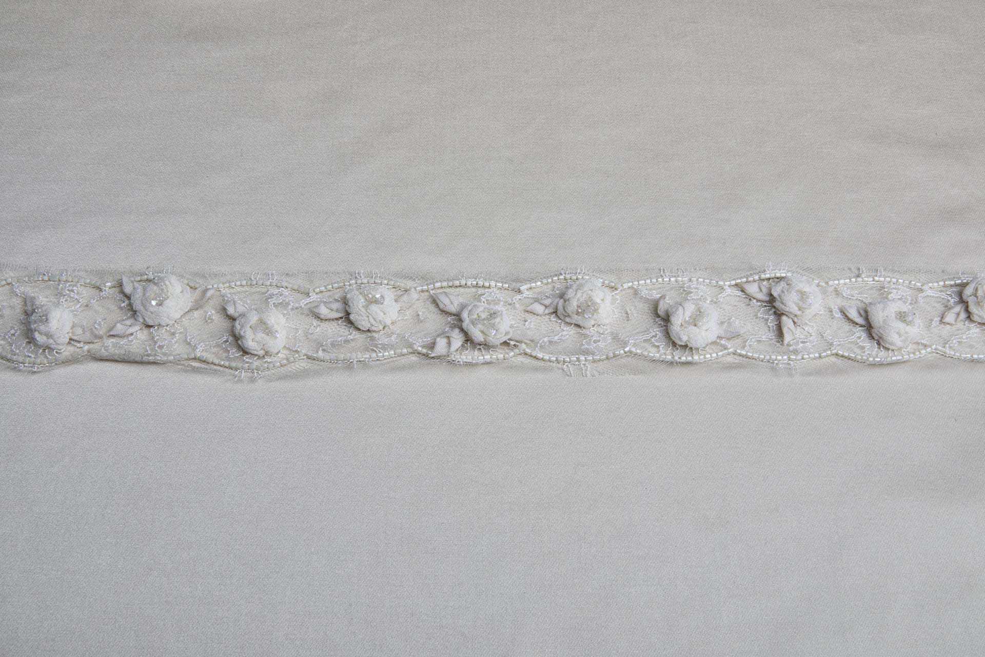 Beaded and Appliqued Chantilly Lace Trim in Ivory, image 2 of 8