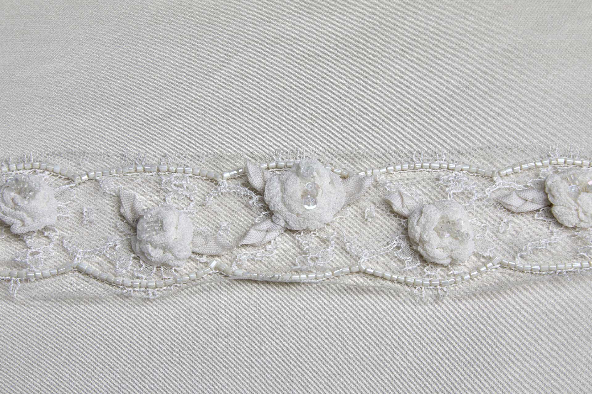 Beaded and Appliqued Chantilly Lace Trim in Ivory, image 5 of 8