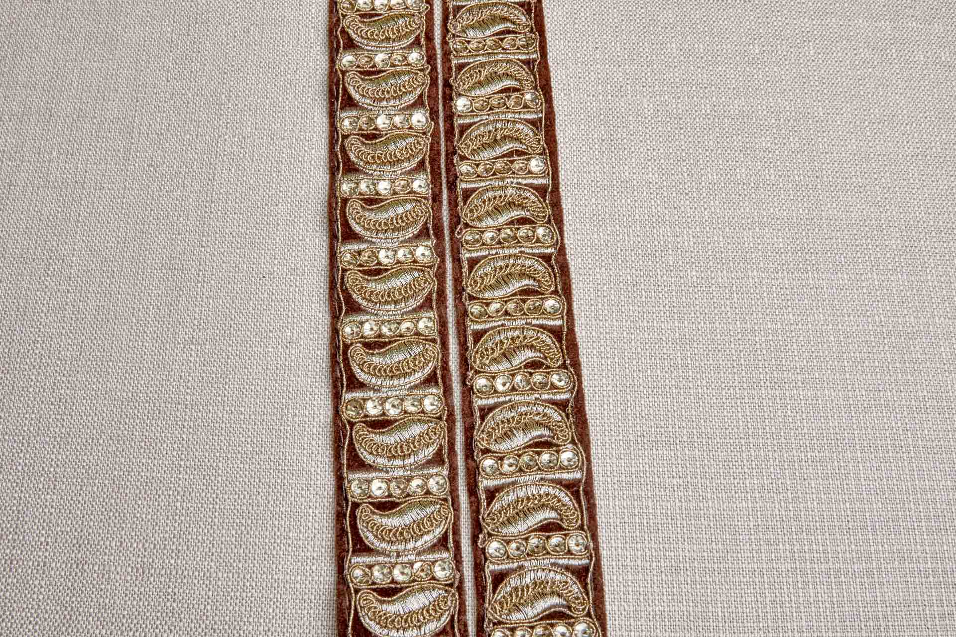 Mango Motif Trim - Gold on Brown, image 5 of 8